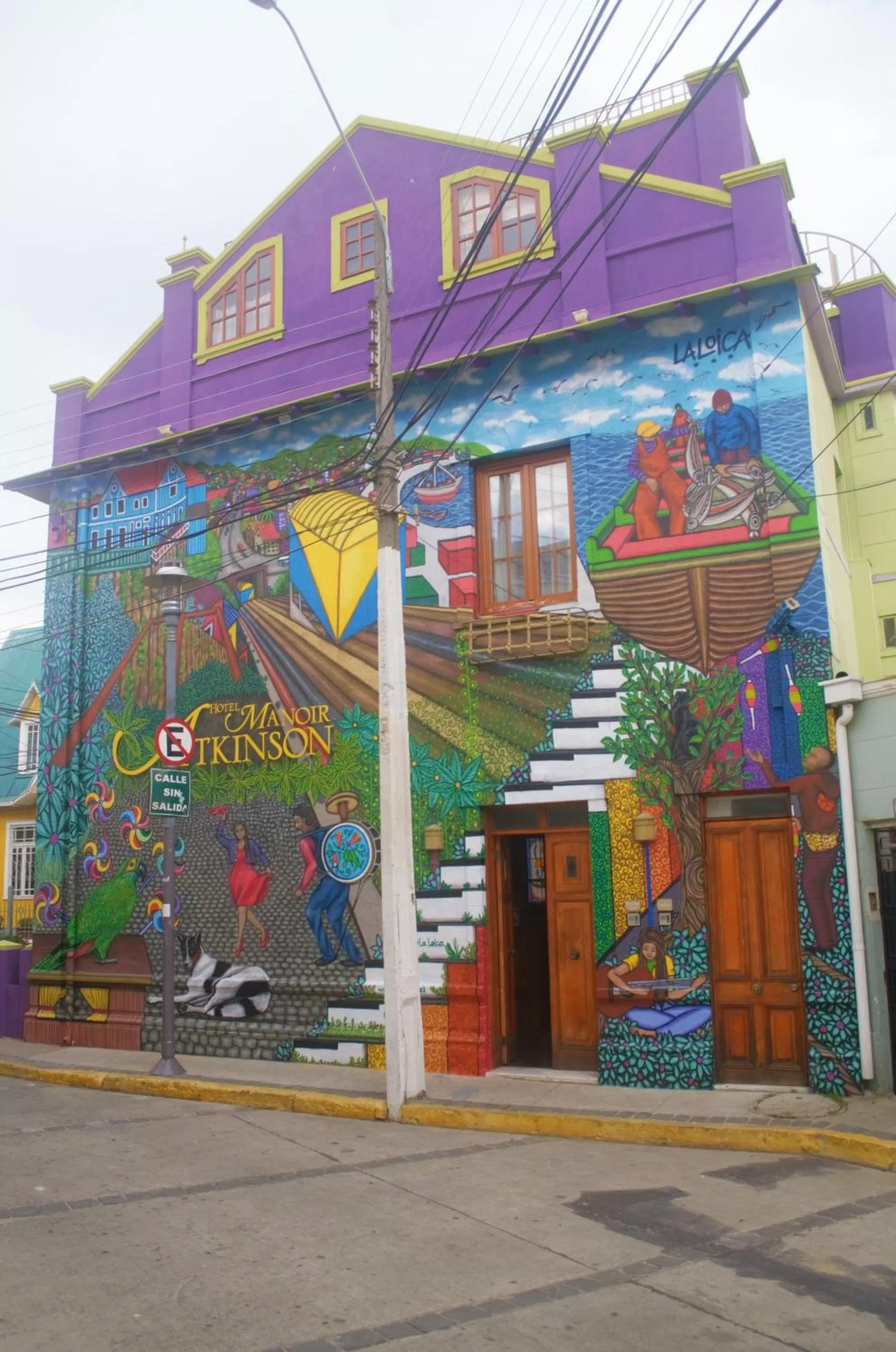 Property building in Hotel Manoir Atkinson