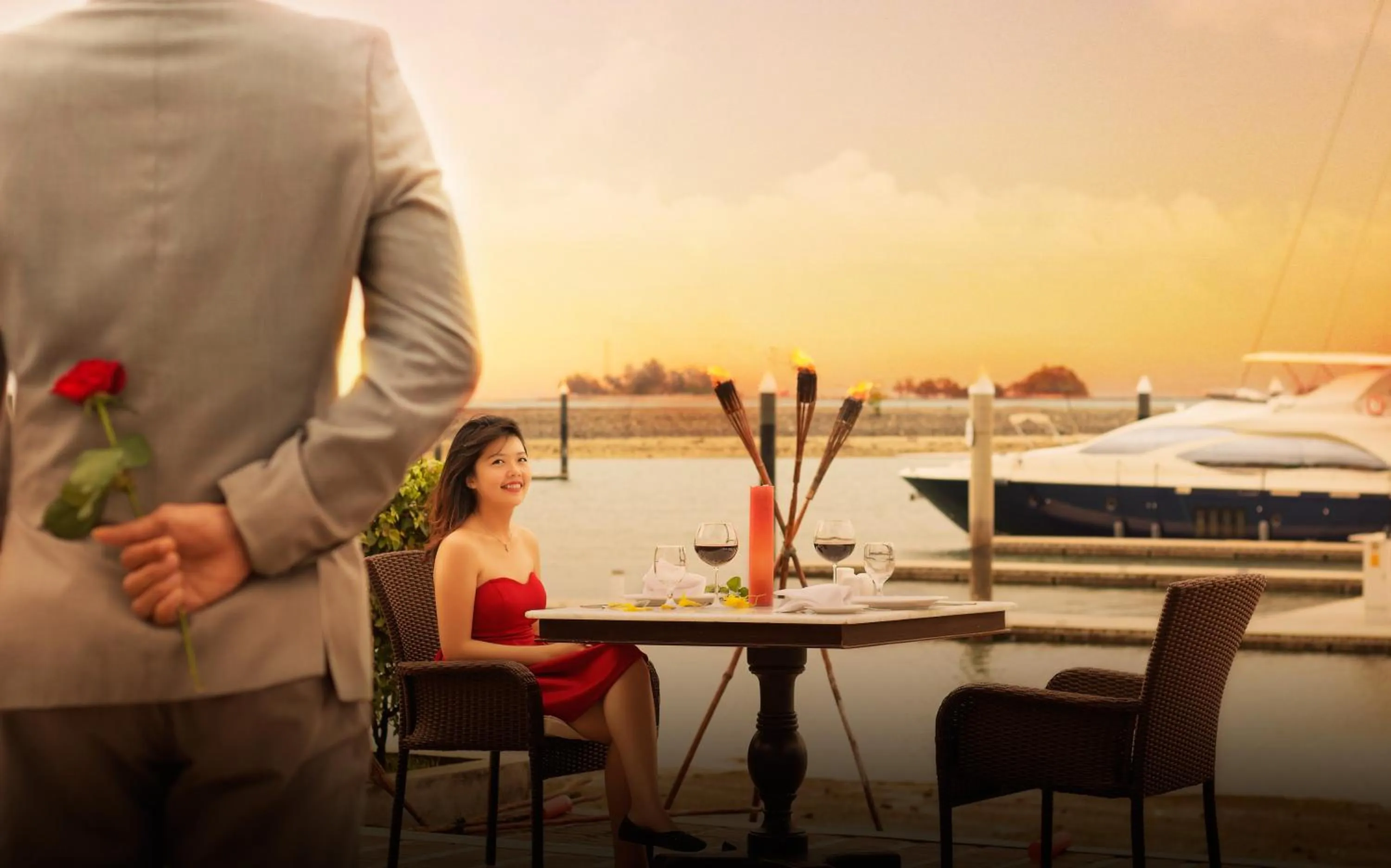 Dining area in Nongsa Point Marina