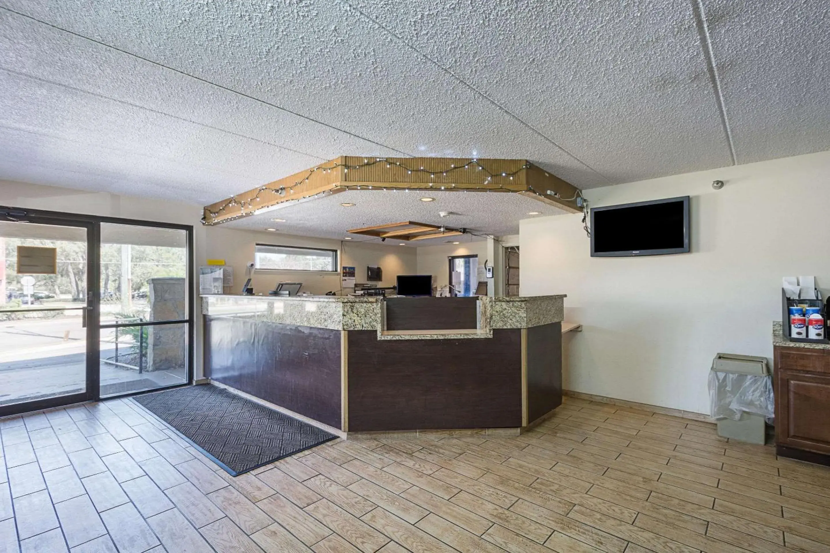 Lobby or reception, Lobby/Reception in Rodeway Inn Tampa near Busch Gardens-USF