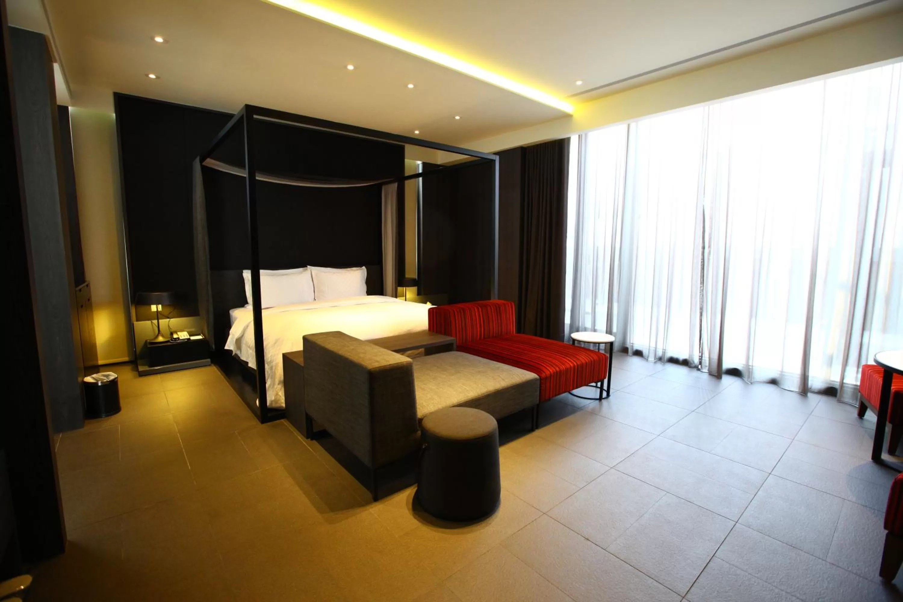 Photo of the whole room in Hotel Lainn