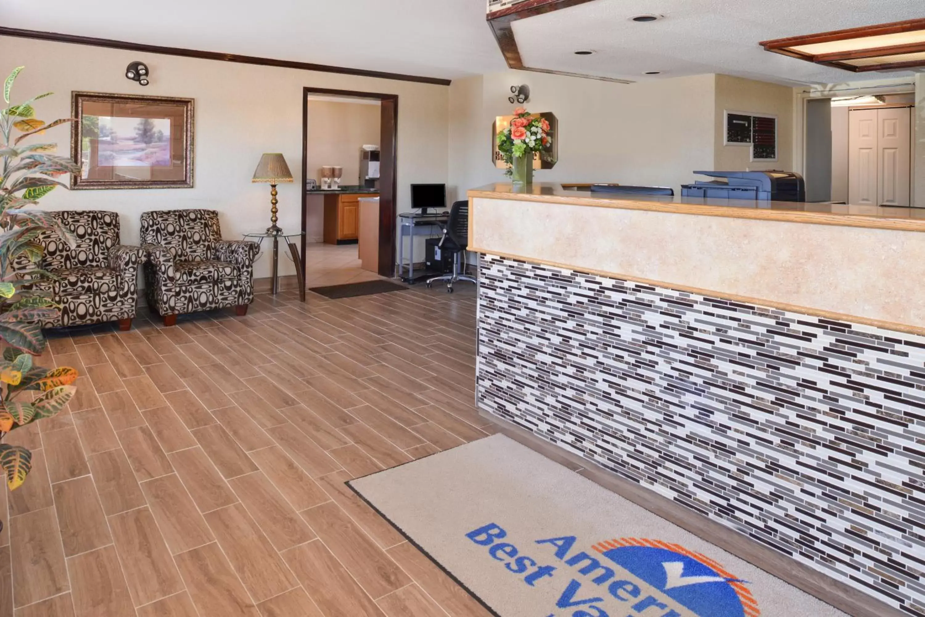 Lobby/Reception in Americas Best Value Inn-Pittsburgh Airport