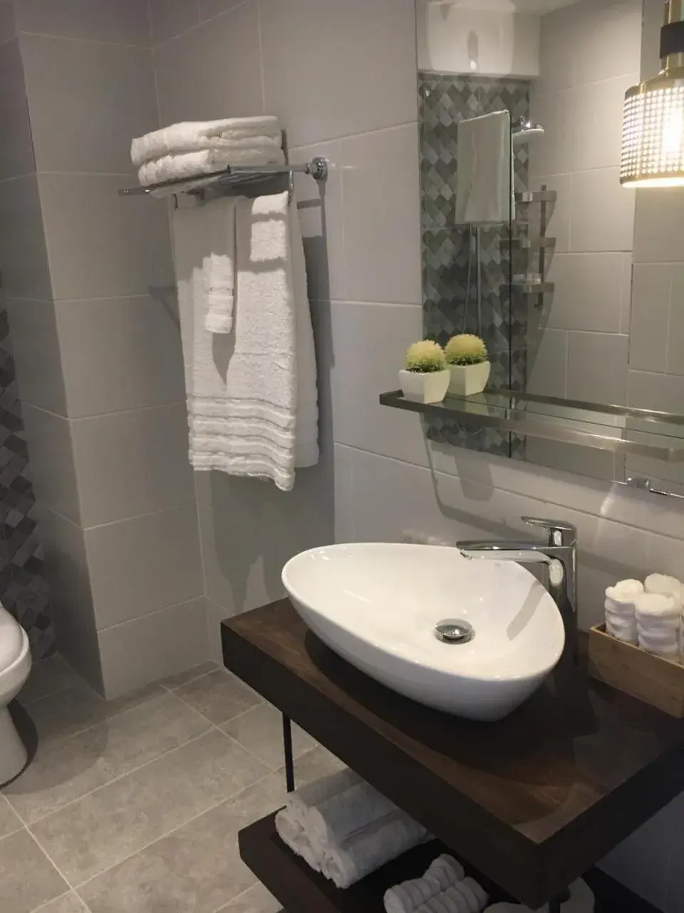 Bathroom in Hotel Conde de Penalba