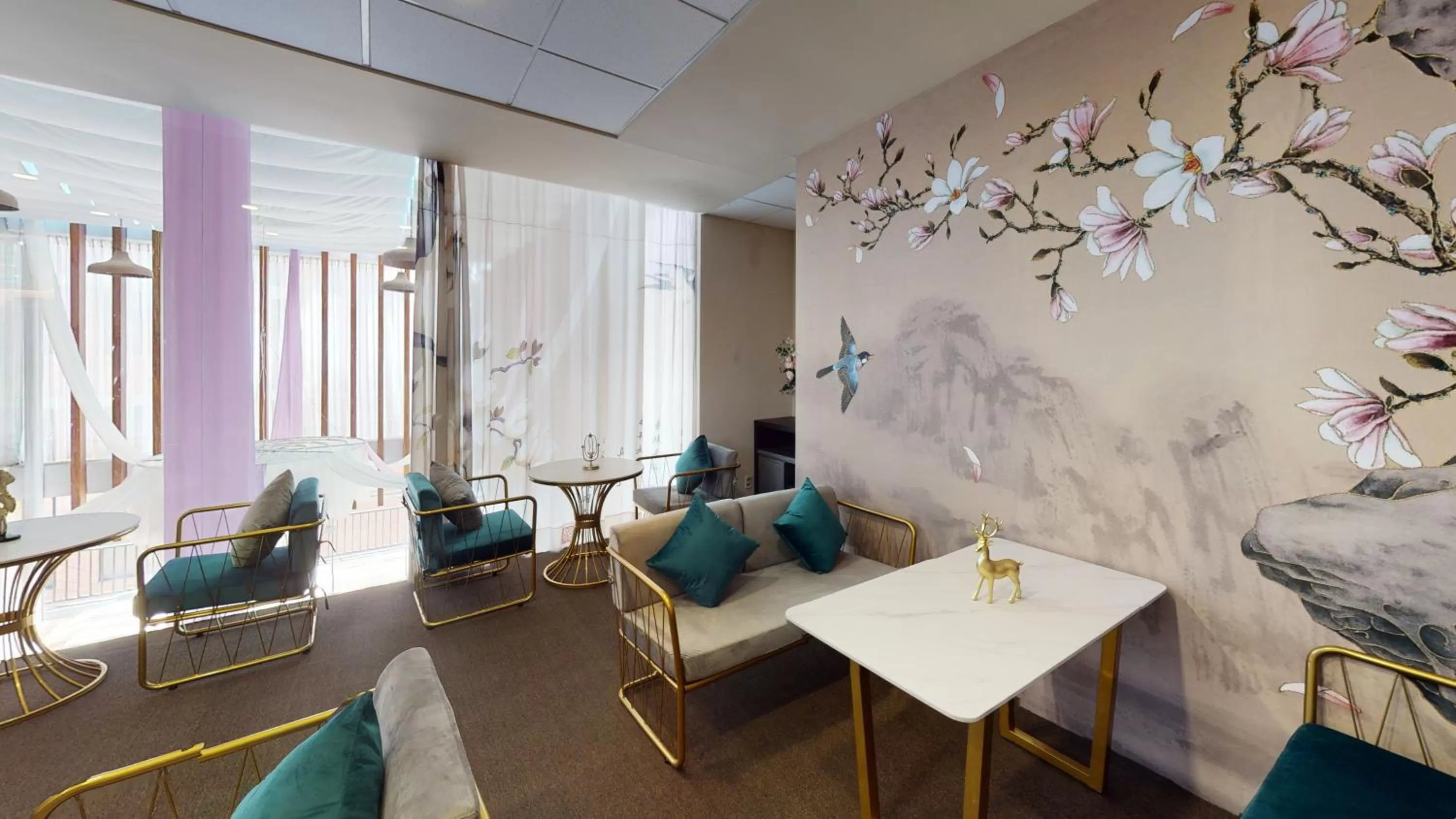 Restaurant/places to eat in Hotel La Peonía