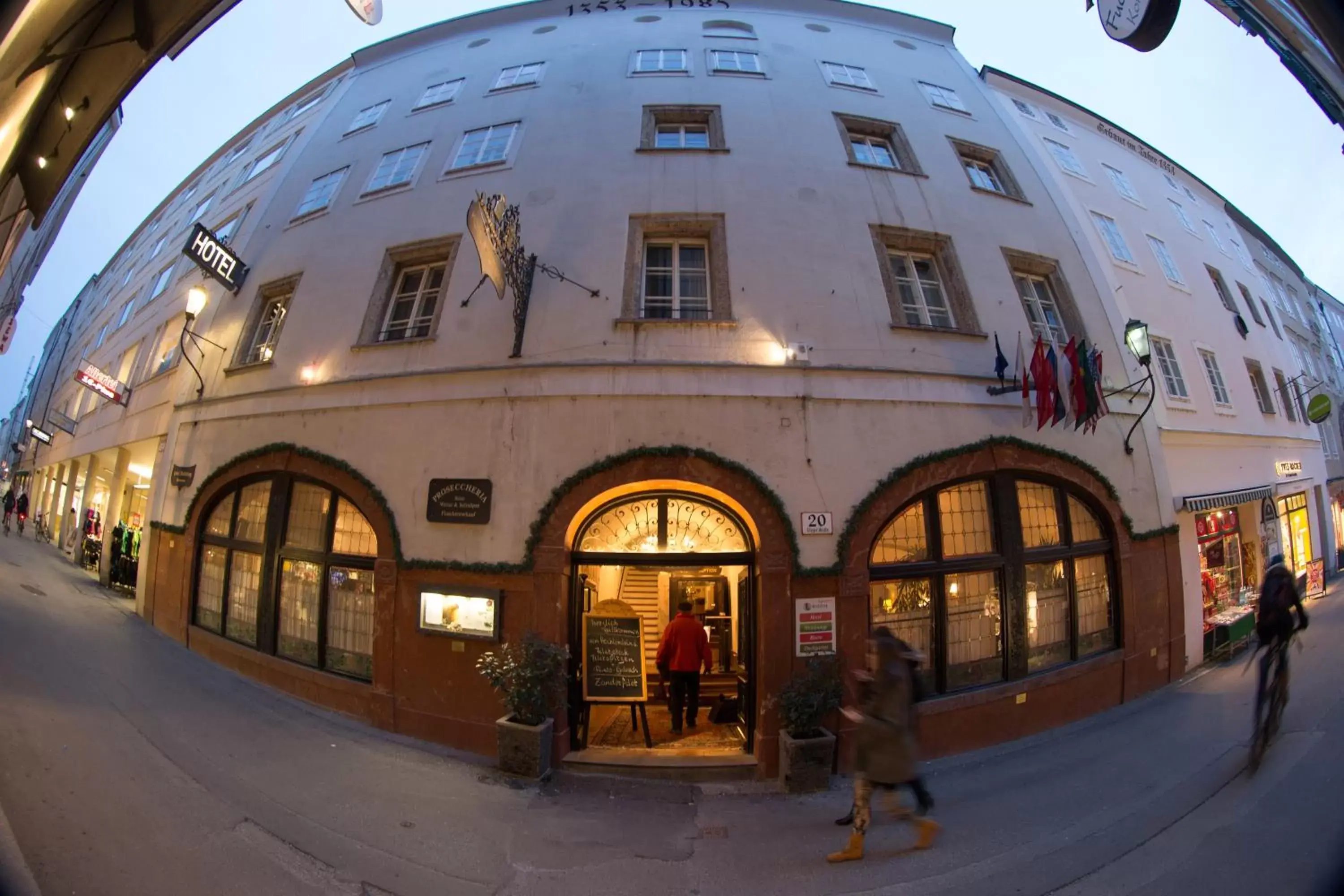 Facade/entrance, Property Building in Altstadt Hotel Stadtkrug