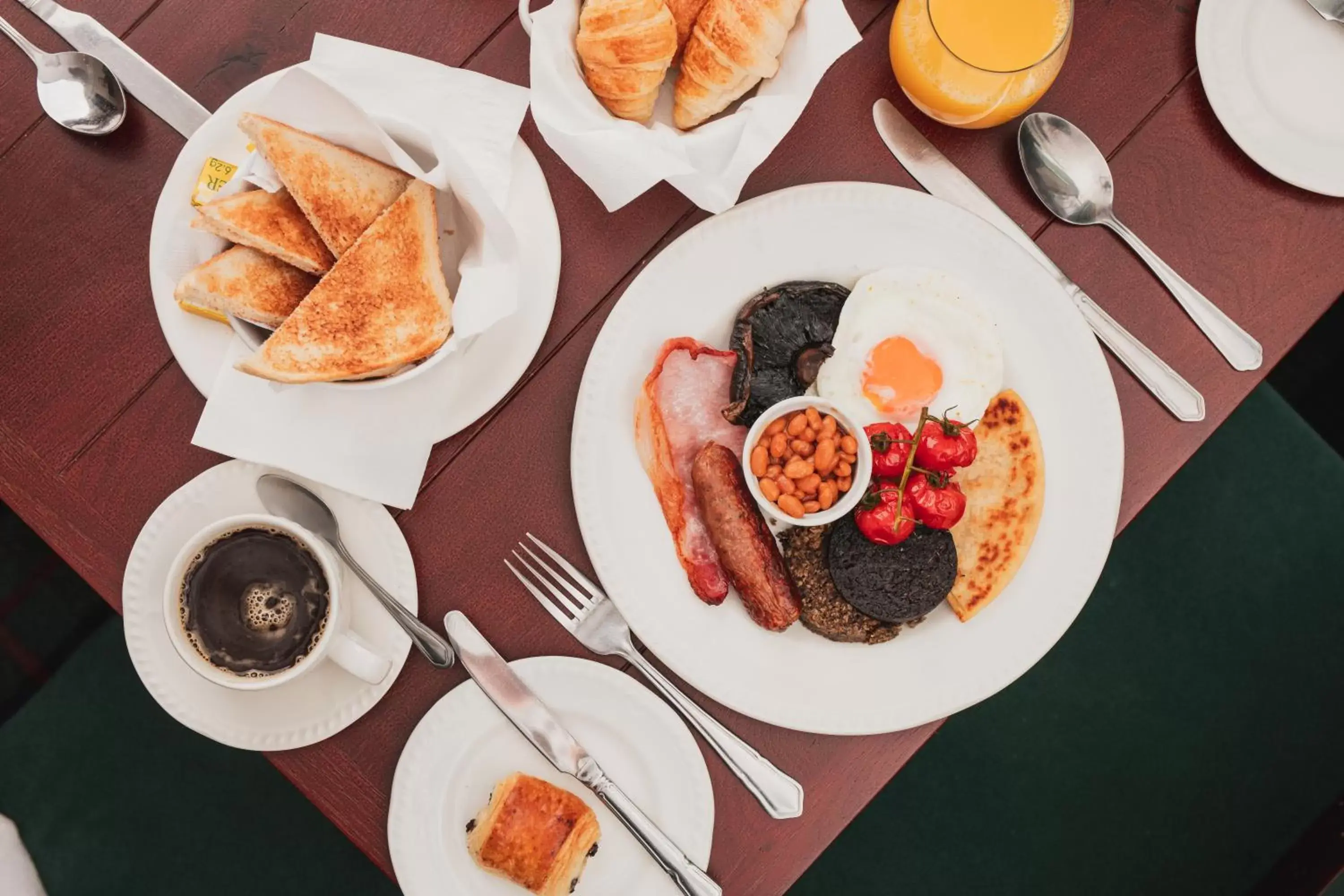 Breakfast in Tulloch Castle Hotel ‘A Bespoke Hotel’