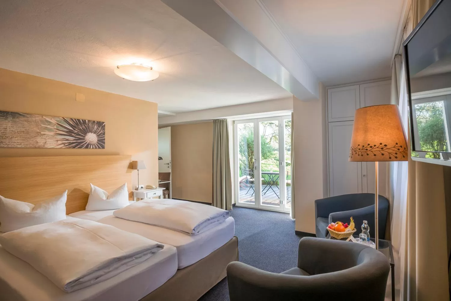 Day, Bed in Alpenhof Landhotel Restaurant