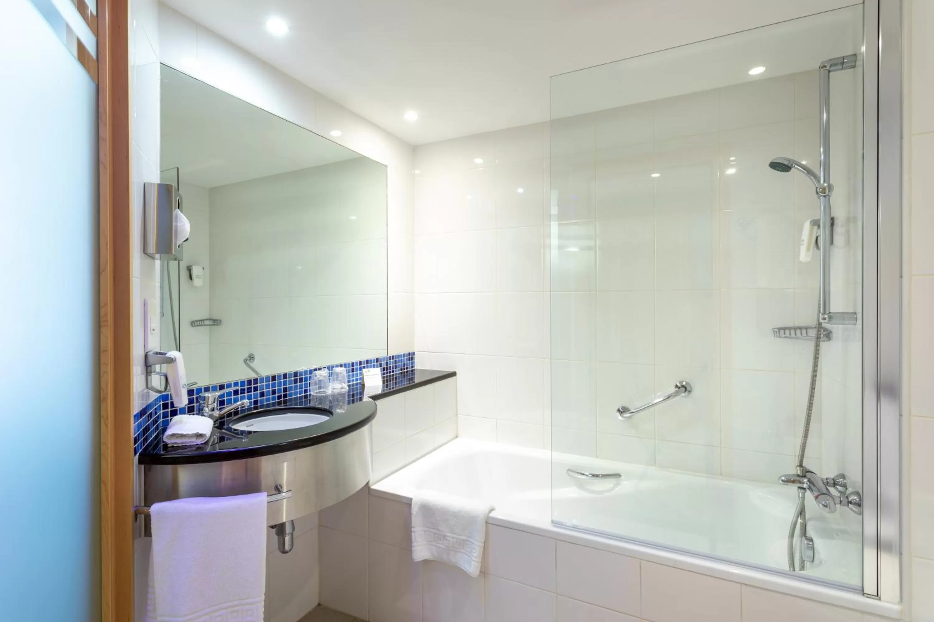 Toilet in Holiday Inn Express Lisbon-Oeiras by IHG