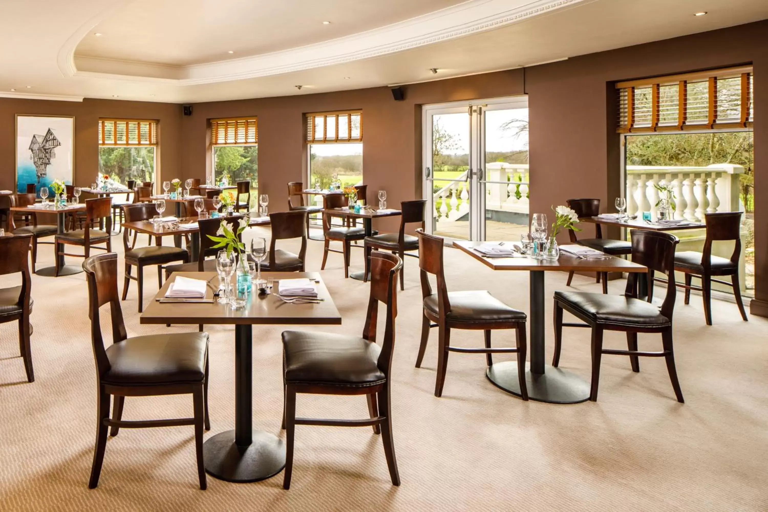Restaurant/Places to Eat in Mercure Chester Abbots Well Hotel