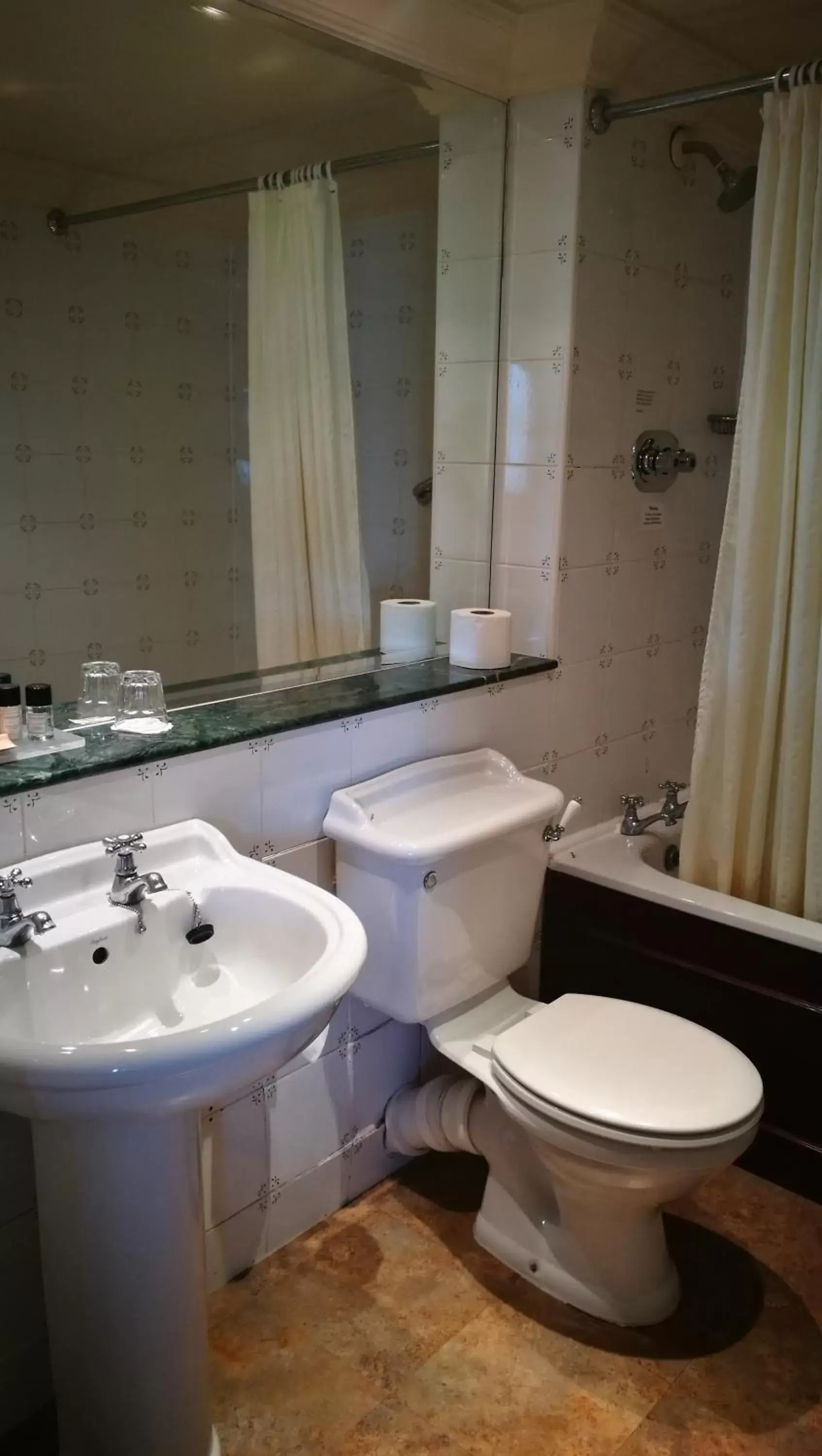 Bathroom in Imperial Hotel Blackpool