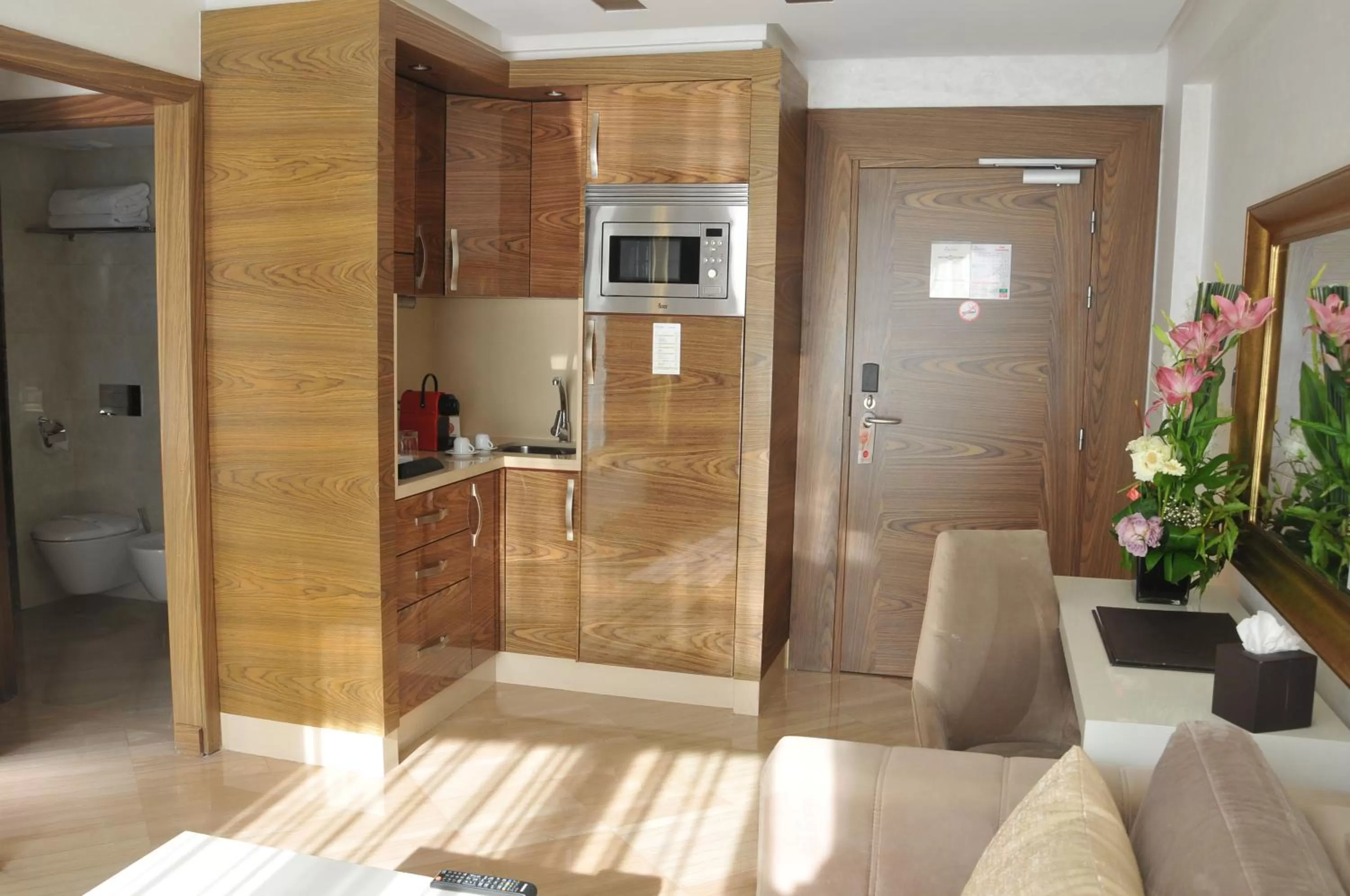 kitchen in Suite Hotel Casa Diamond