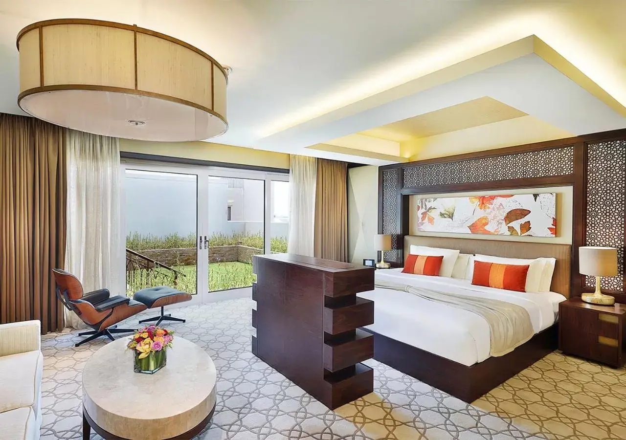 Bedroom in Anantara Eastern Mangroves Abu Dhabi