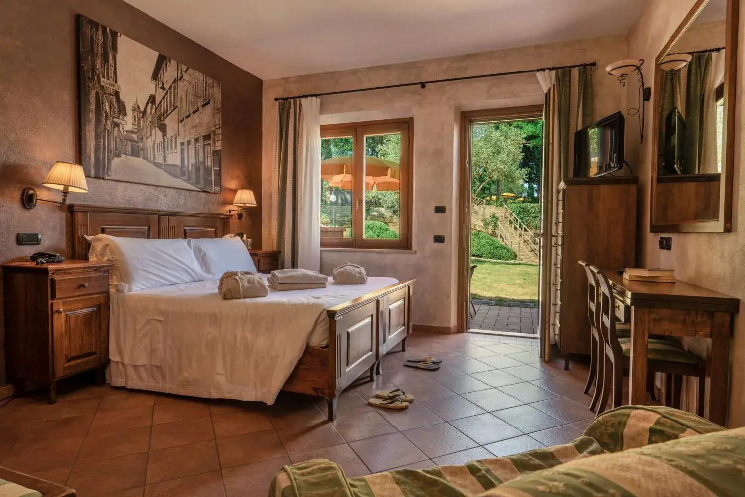 Bedroom, Bed in Casanova - Wellness Center La Grotta Etrusca