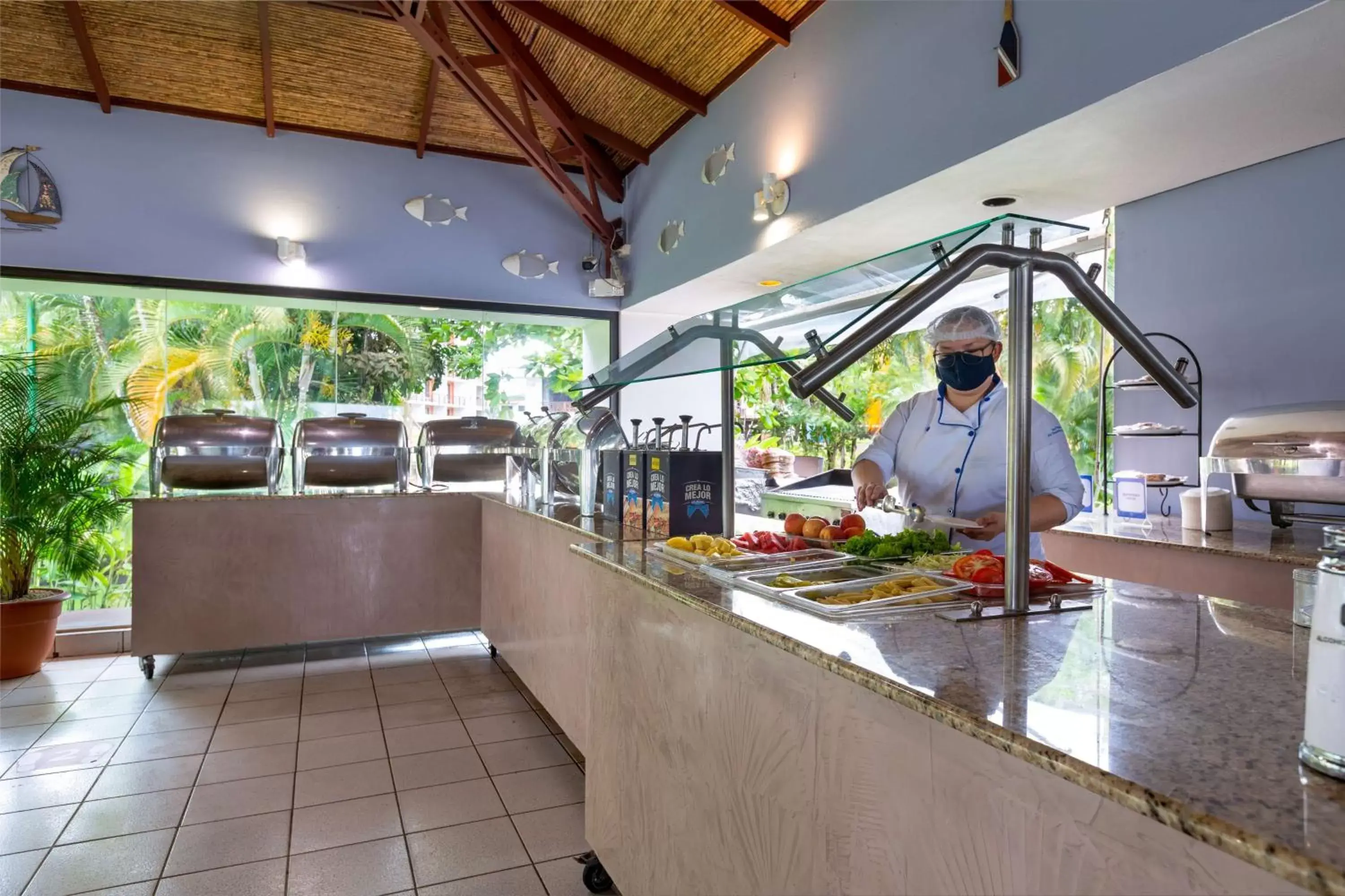 Restaurant/Places to Eat in Best Western Jaco Beach All Inclusive Resort