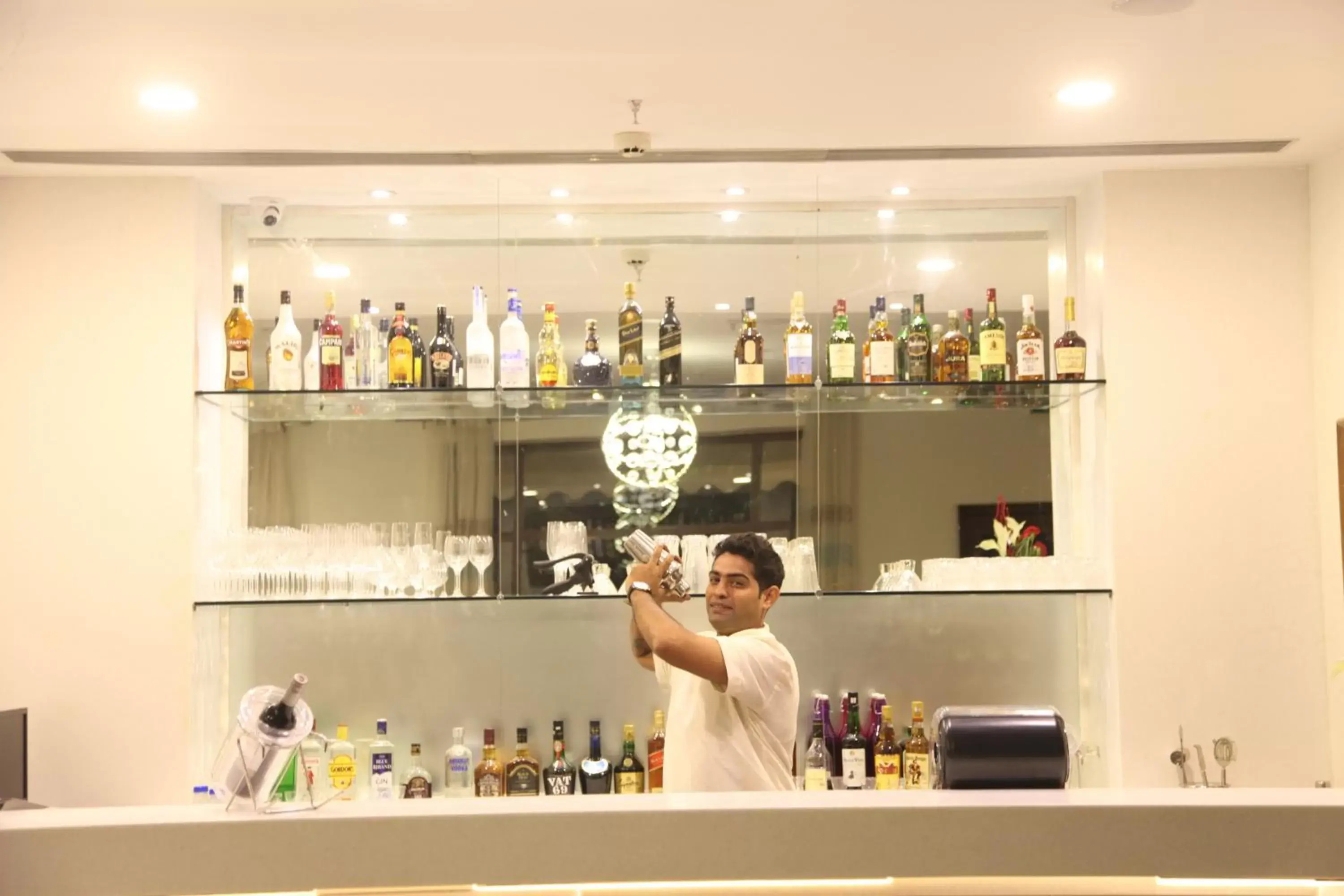 Lounge or bar in Acron Waterfront Resort Lounge or bar in Acron Waterfront Resort