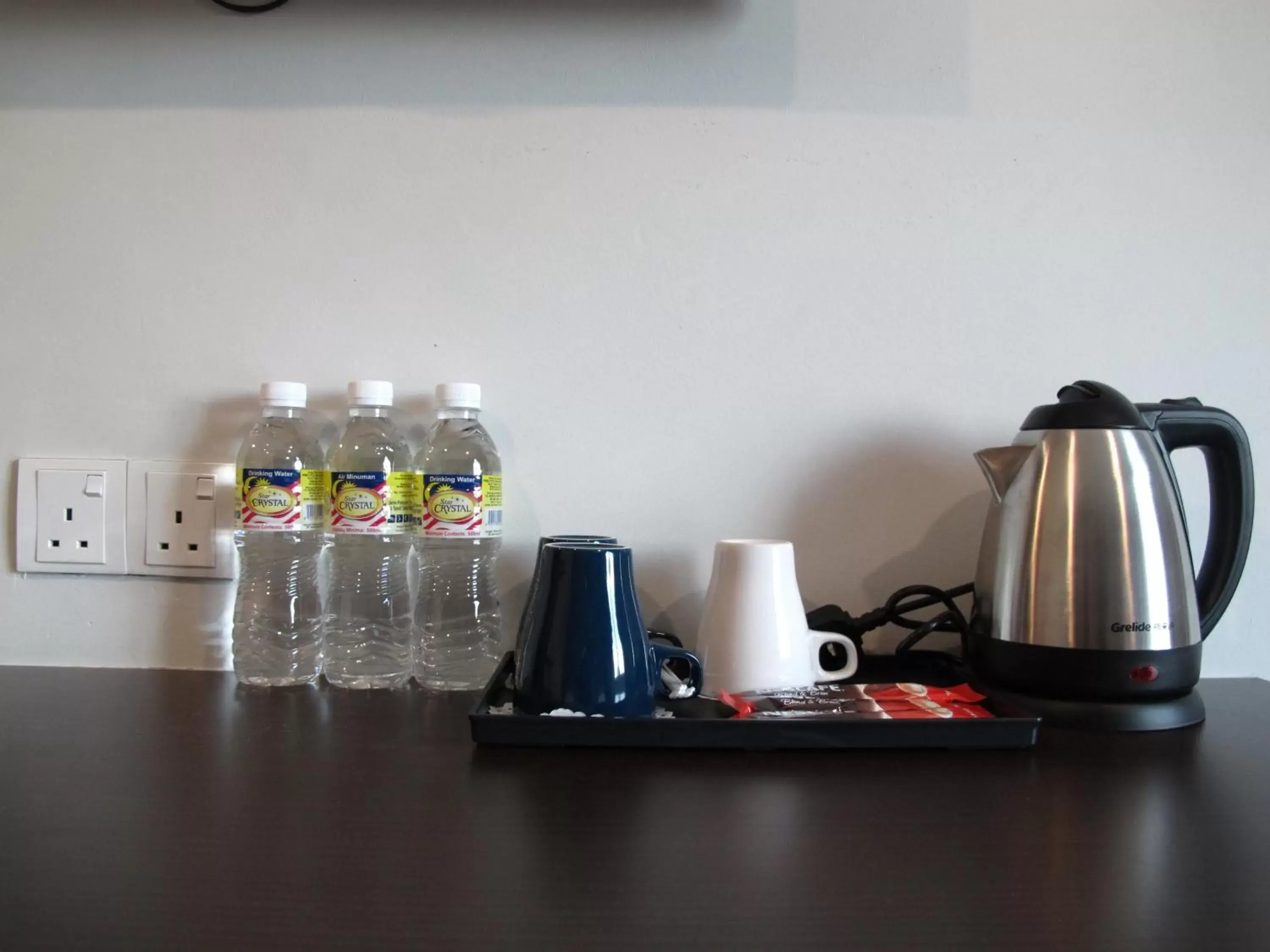 Coffee/tea facilities in HOTEL SUKARAMAI