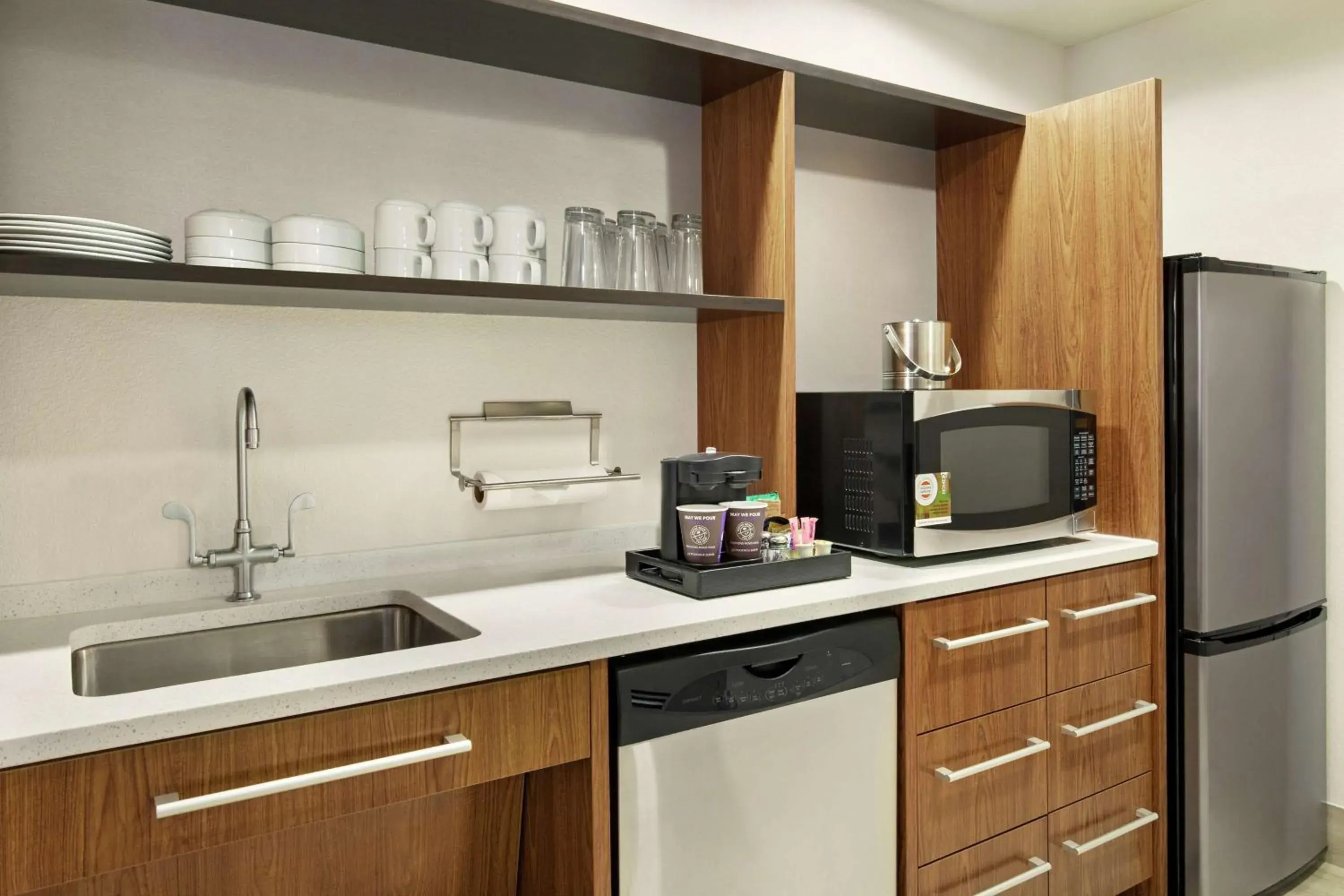 Kitchen or kitchenette, Kitchen/Kitchenette in Home2 Suites by Hilton Austin/Cedar Park