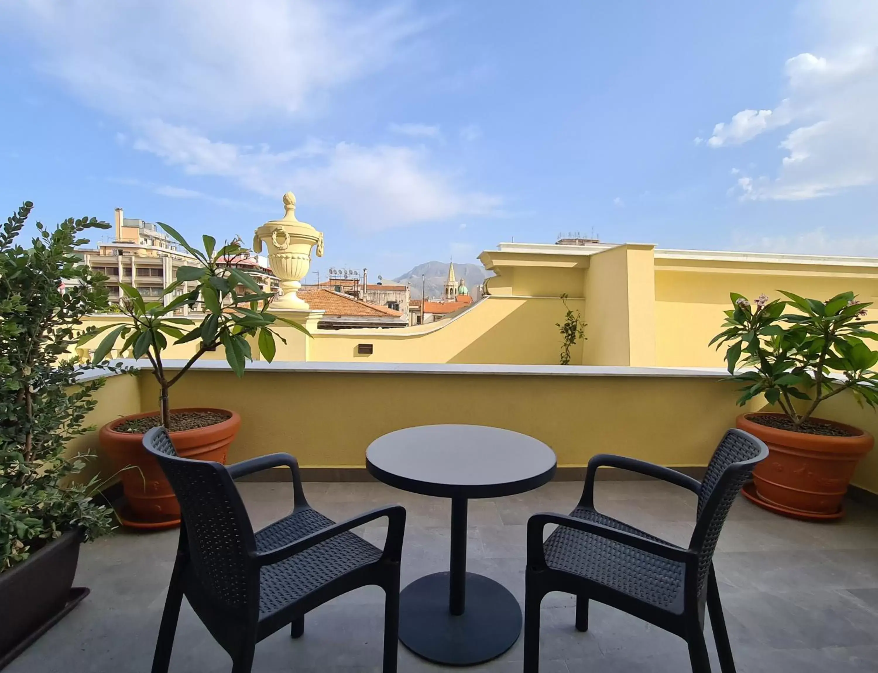 Balcony/Terrace in Grand Hotel Et Des Palmes