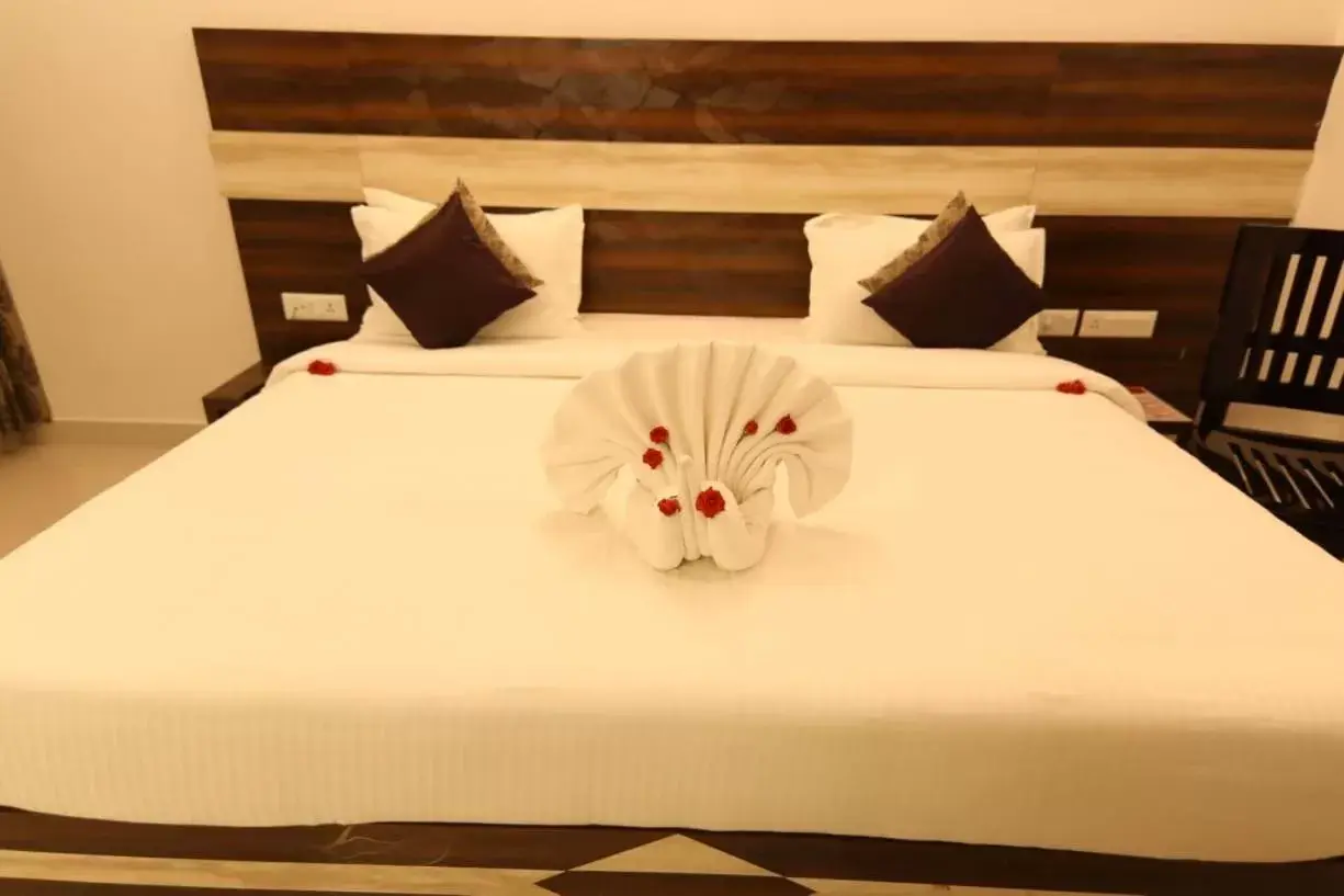 Bed in Sri Gnana Vedha Beach Residency