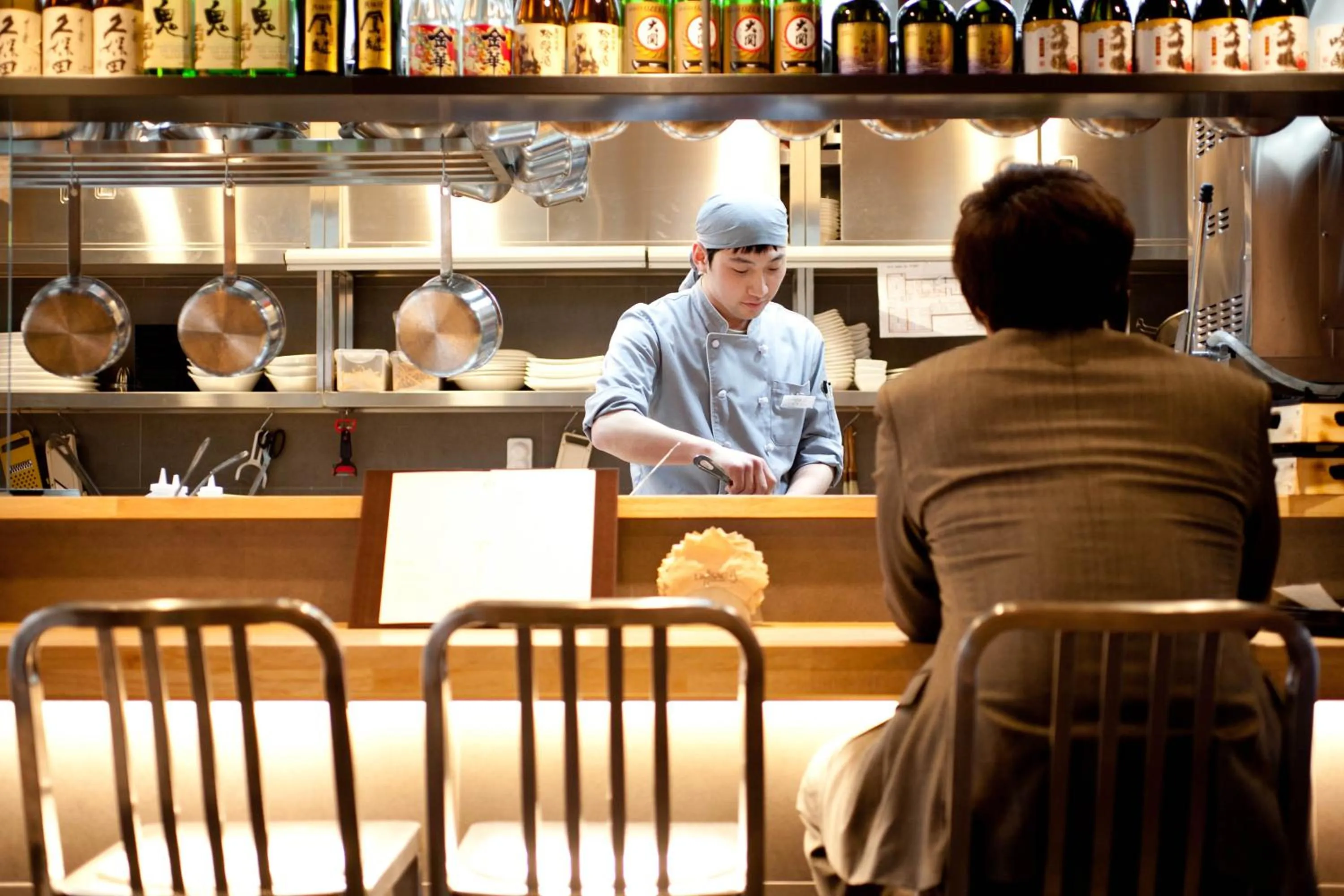 Restaurant/places to eat in Hotel Avenue