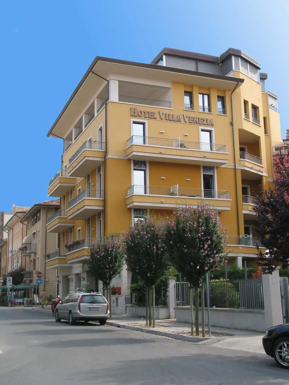 Facade/entrance, Property Building in Hotel Villa Venezia
