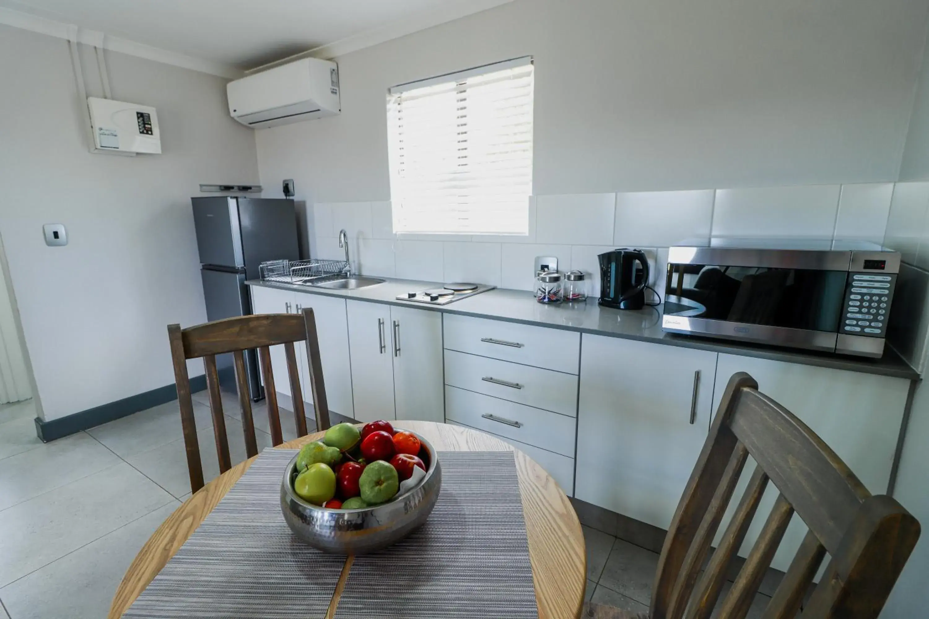 Kitchen or kitchenette, Kitchen/Kitchenette in Emerald Resort & Casino