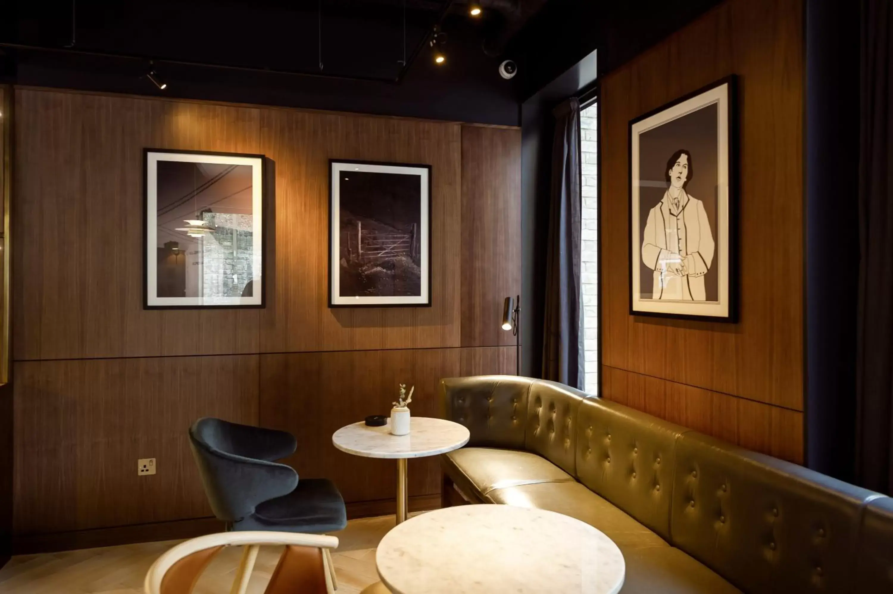 Seating area, Lounge/Bar in Wilde Aparthotels by Staycity Edinburgh Grassmarket