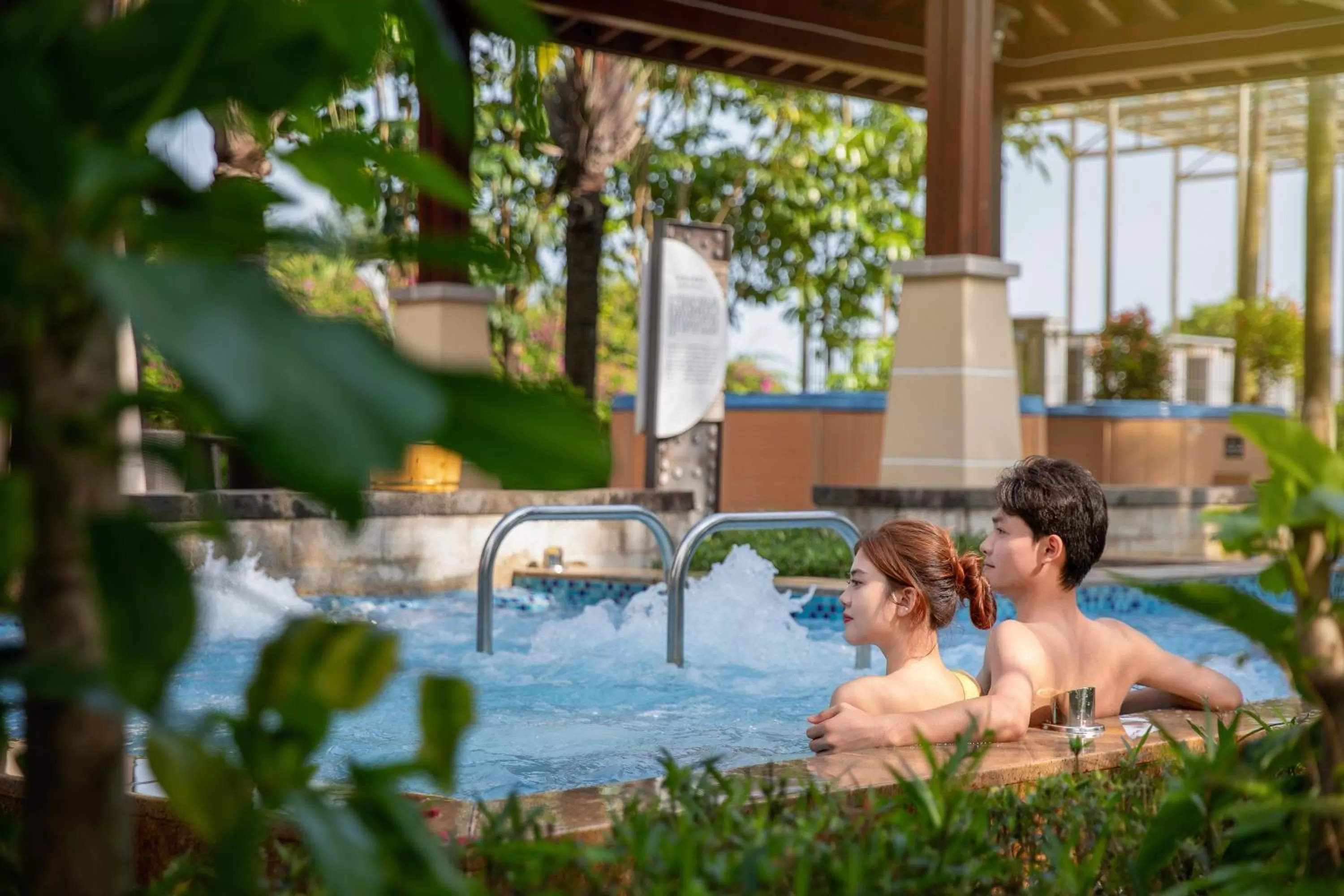 Decorative detail, Swimming Pool in Crowne Plaza Hailing Island, an IHG Hotel