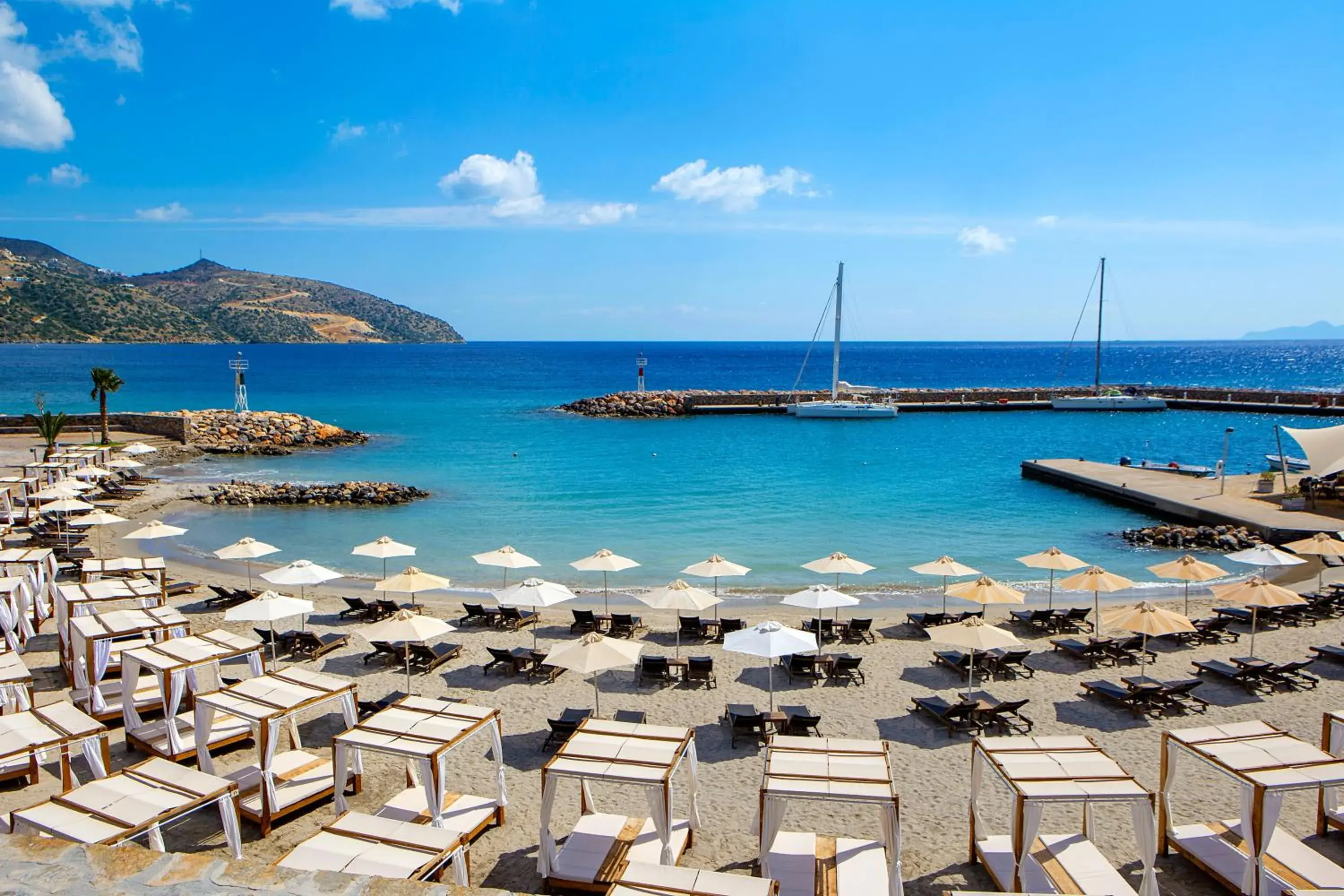 Beach in Wyndham Grand Crete Mirabello Bay