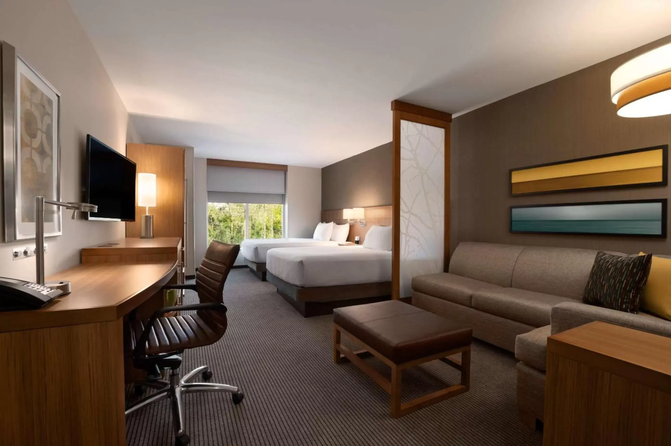 Bedroom in Hyatt Place Houston/The Woodlands
