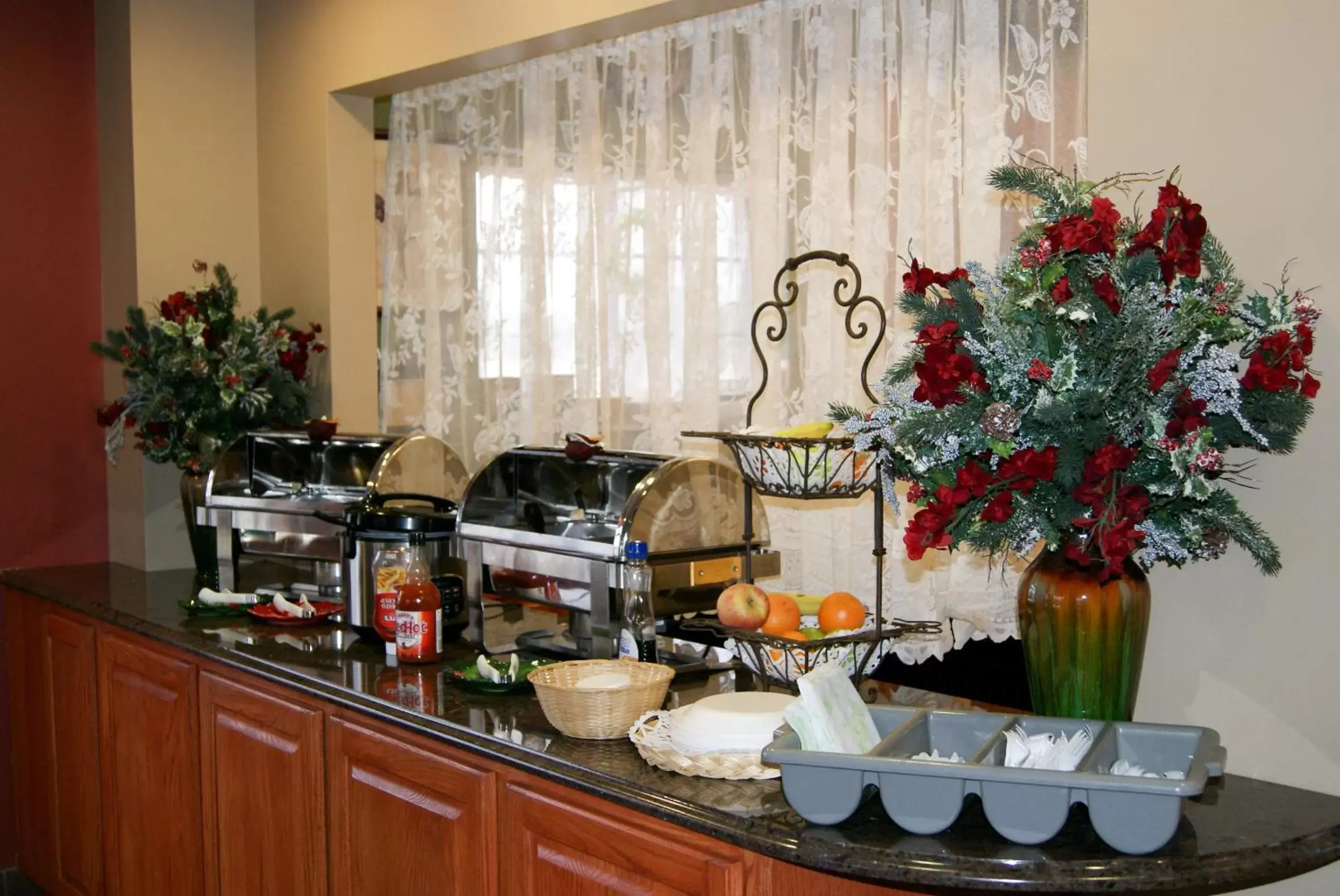 American breakfast, Food in Country Hearth Inn & Suites Edwardsville
