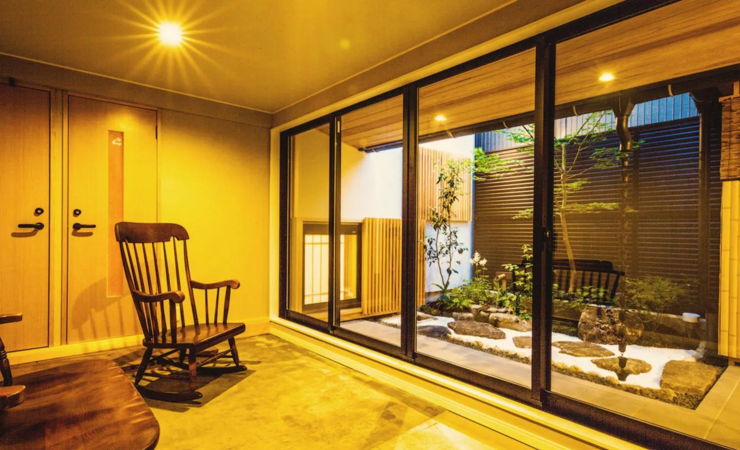 Garden in cup of tea