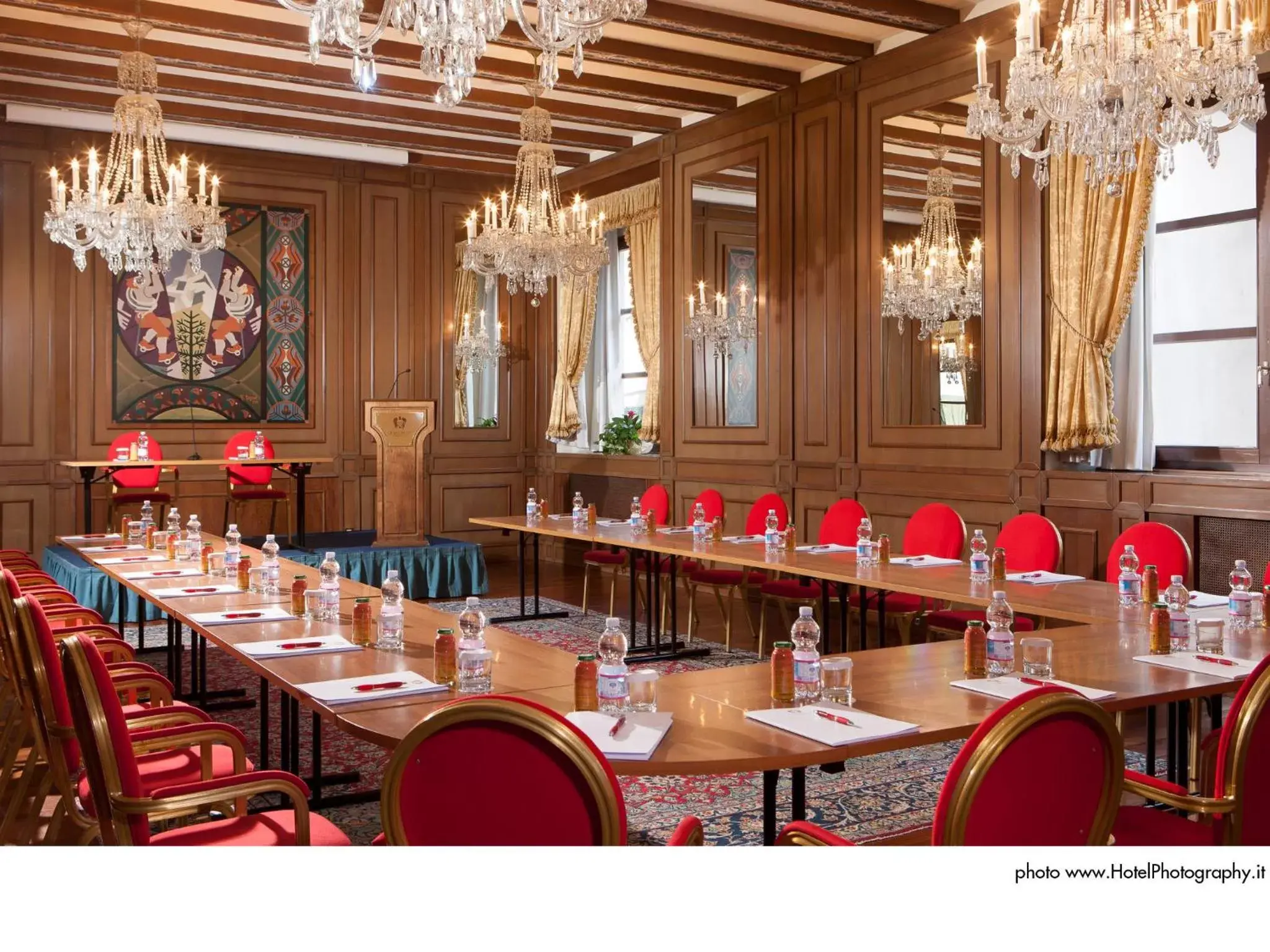 Business facilities in Grand Hotel Trento