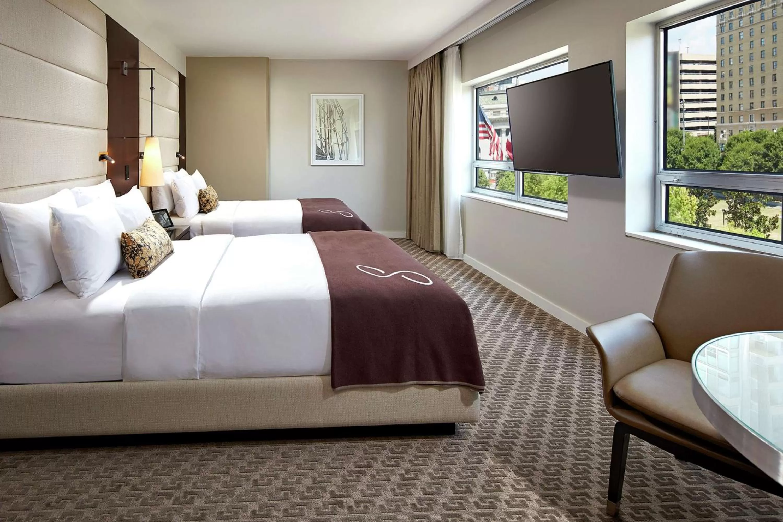 Bedroom, Bed in The Statler Dallas, Curio Collection By Hilton