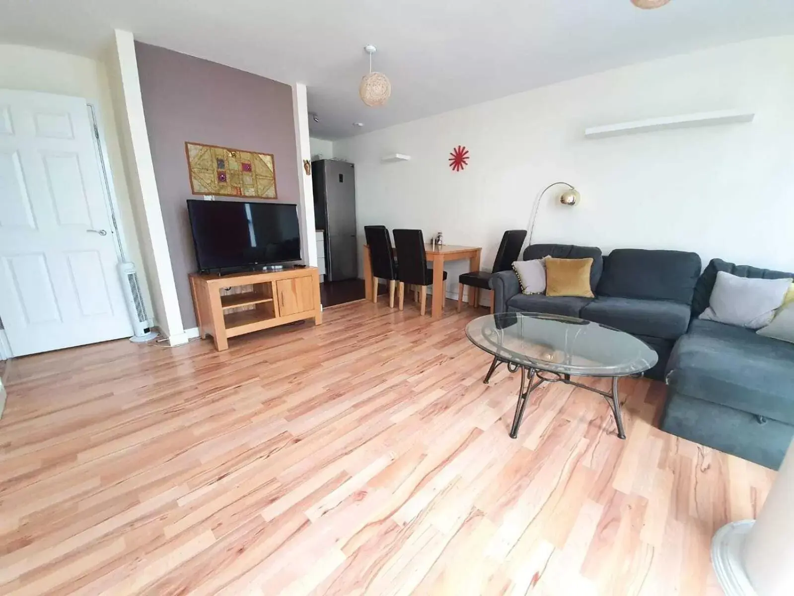 Living room, Seating Area in Dazzon Apartments - HUB - Central MK