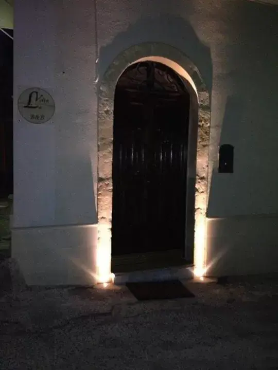 Facade/entrance in B&B La Volta