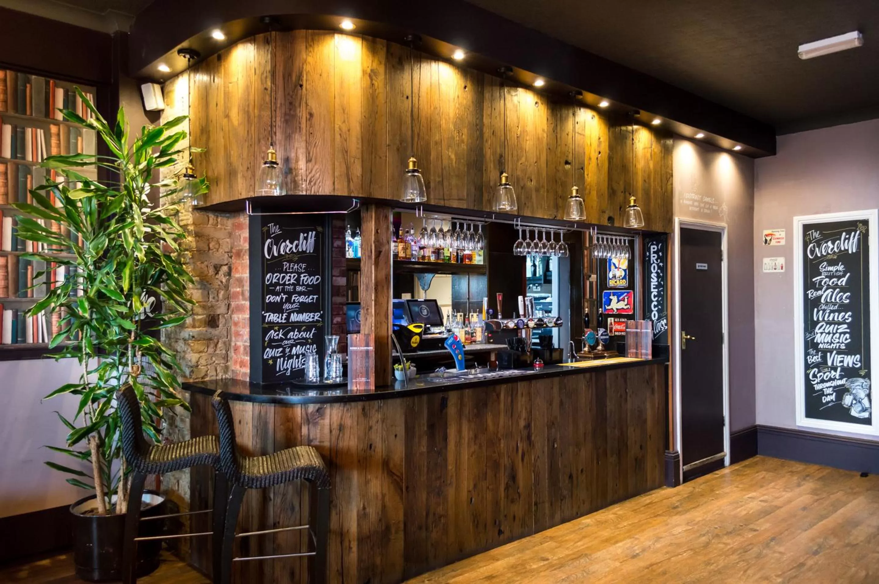 Lounge or bar in Suncliff Hotel - OCEANA COLLECTION