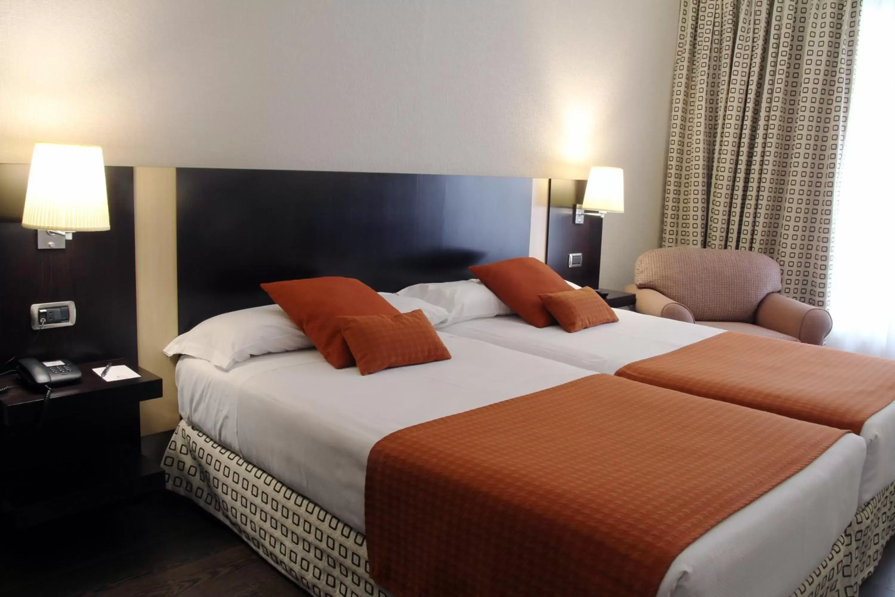 Bed in Hotel Conde Duque Bilbao