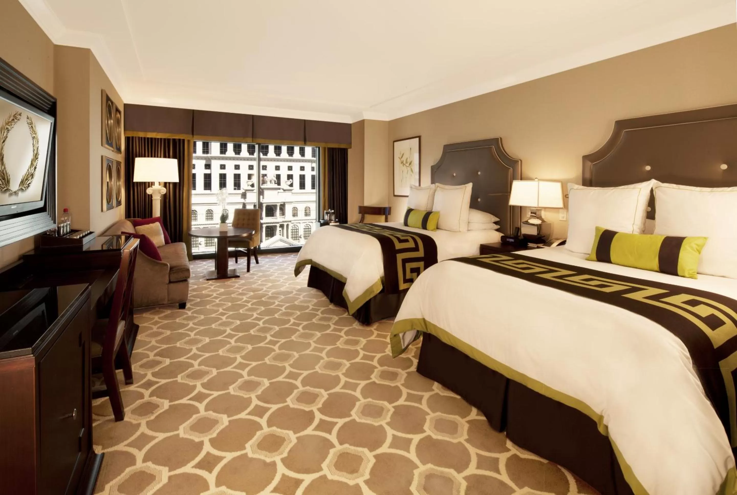 Bedroom, Bed in Caesars Palace Hotel & Casino