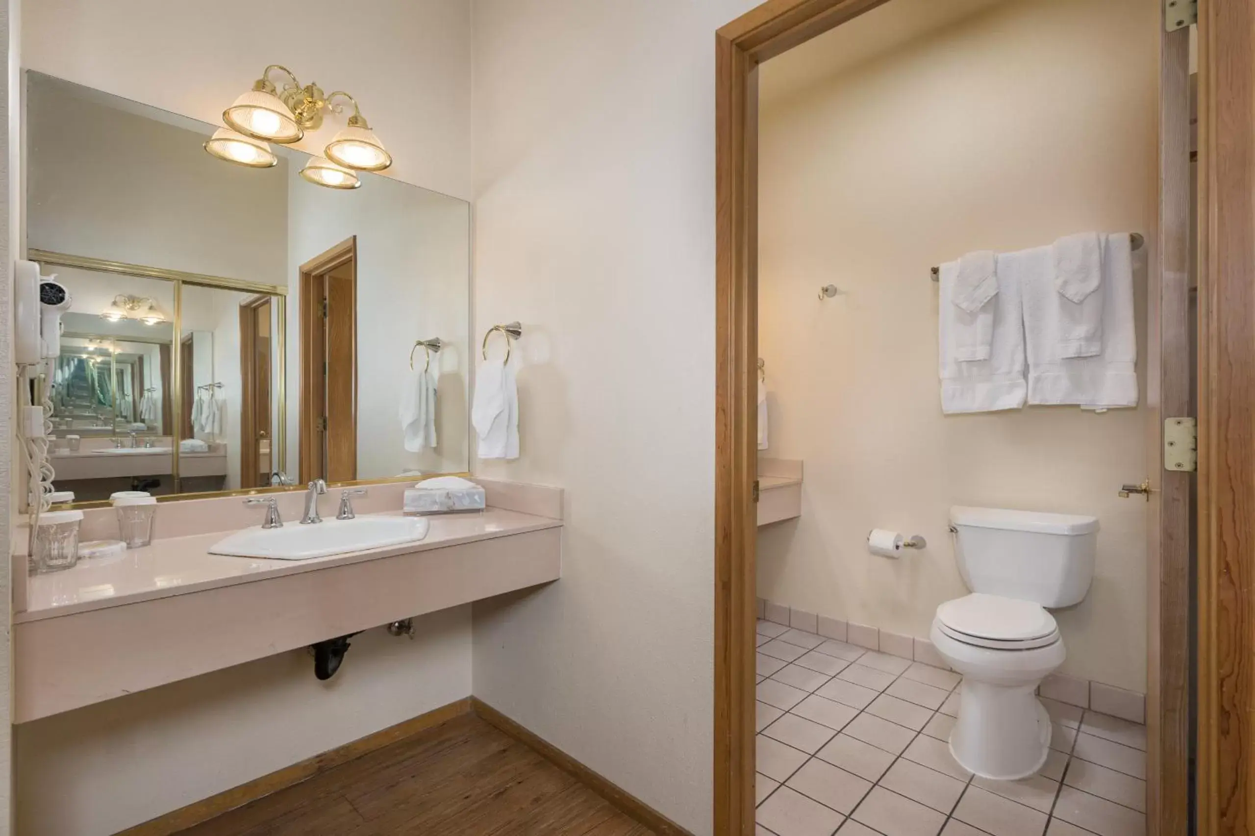 Bathroom in The Pines Resort & Conference Center