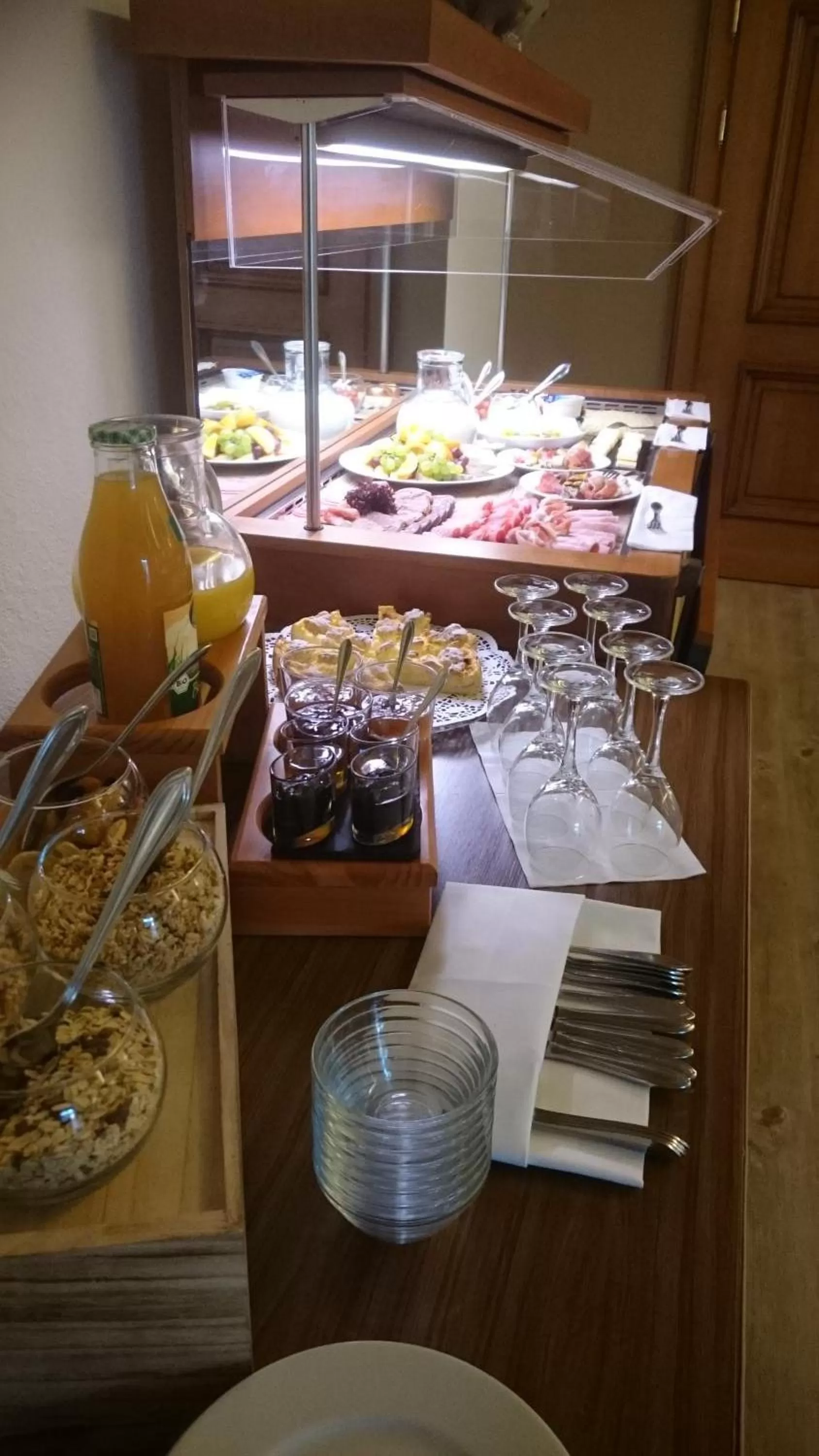 Restaurant/places to eat in Parkhotel Forsthaus