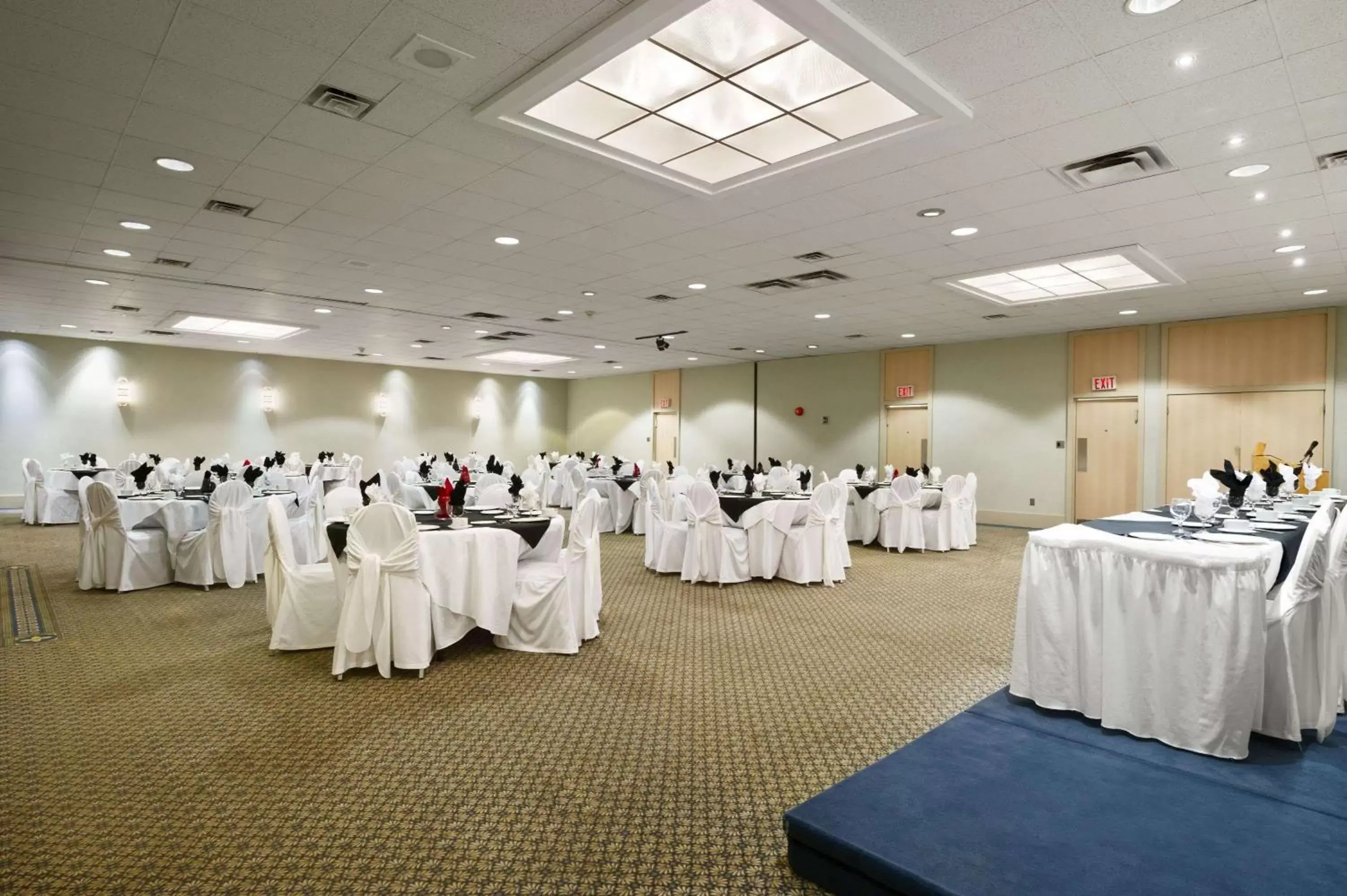 On site, Banquet Facilities in Ramada by Wyndham Trenton