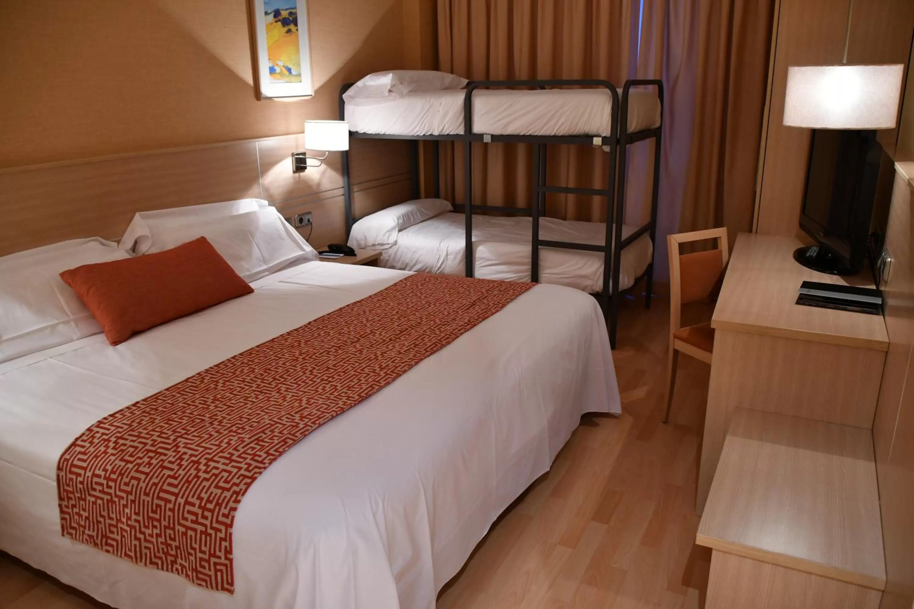 Bed in Hotel Class Valls