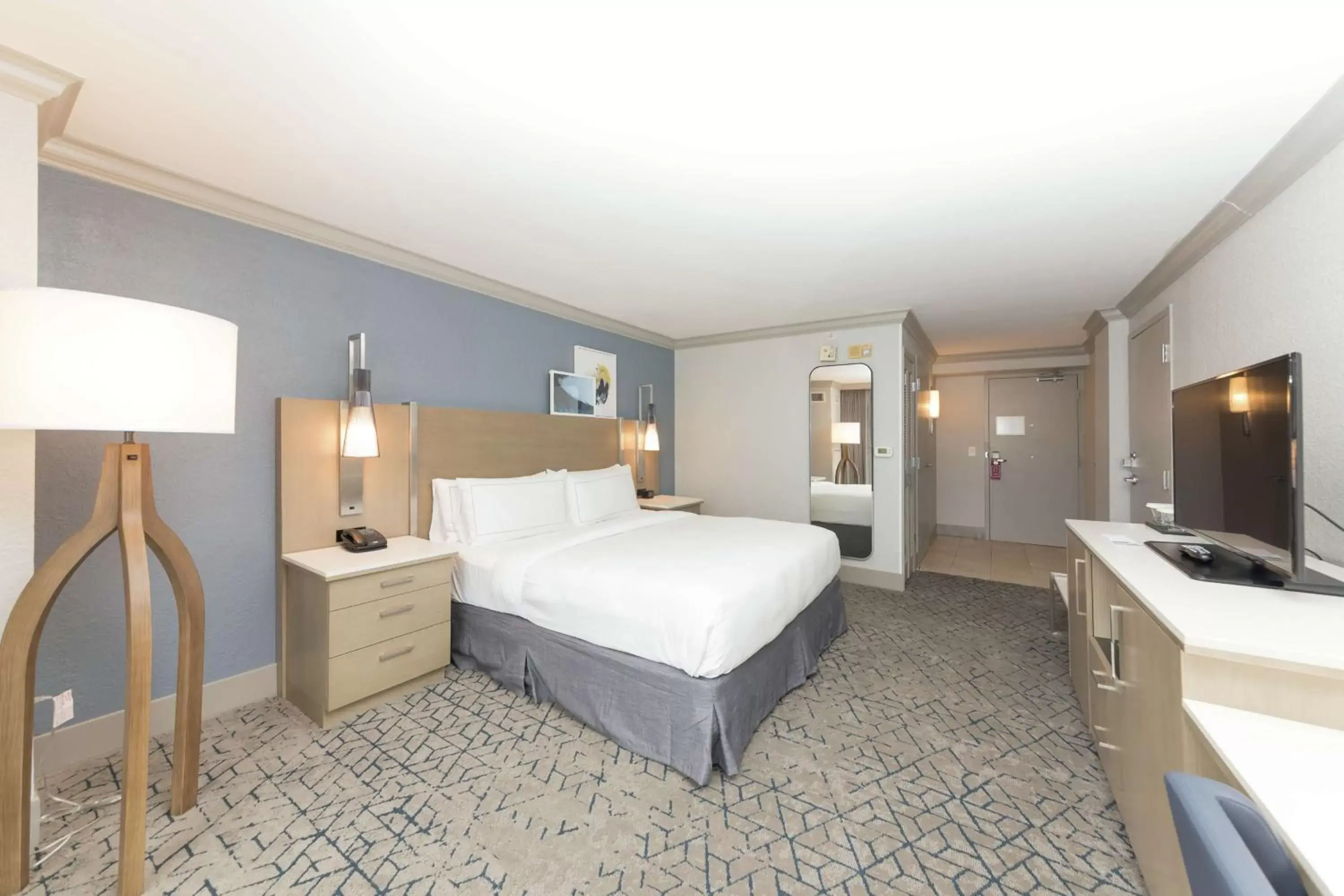 Bedroom, Bed in Hilton Melbourne Beach Oceanfront