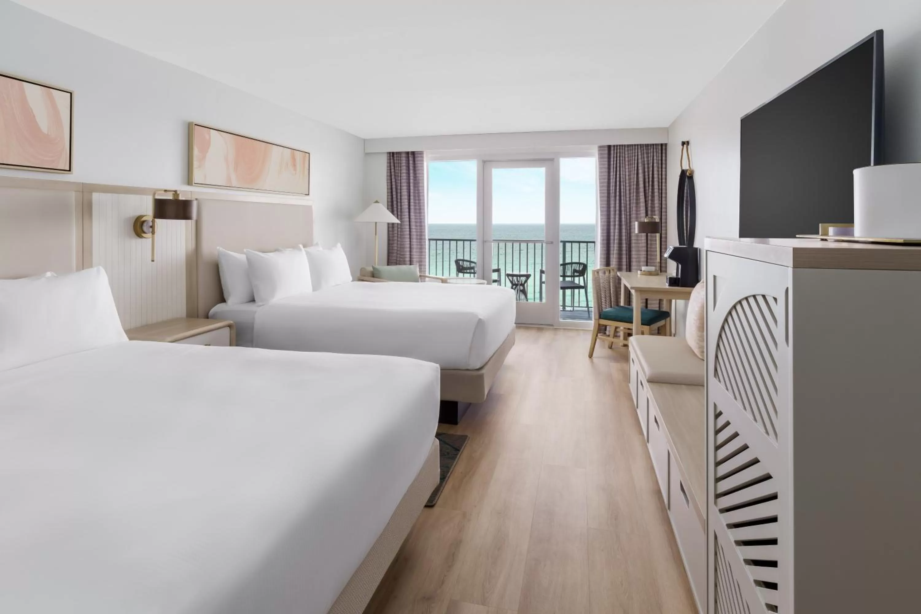 Bedroom, Bed in Beal House Fort Walton Beach, Tapestry Collection By Hilton