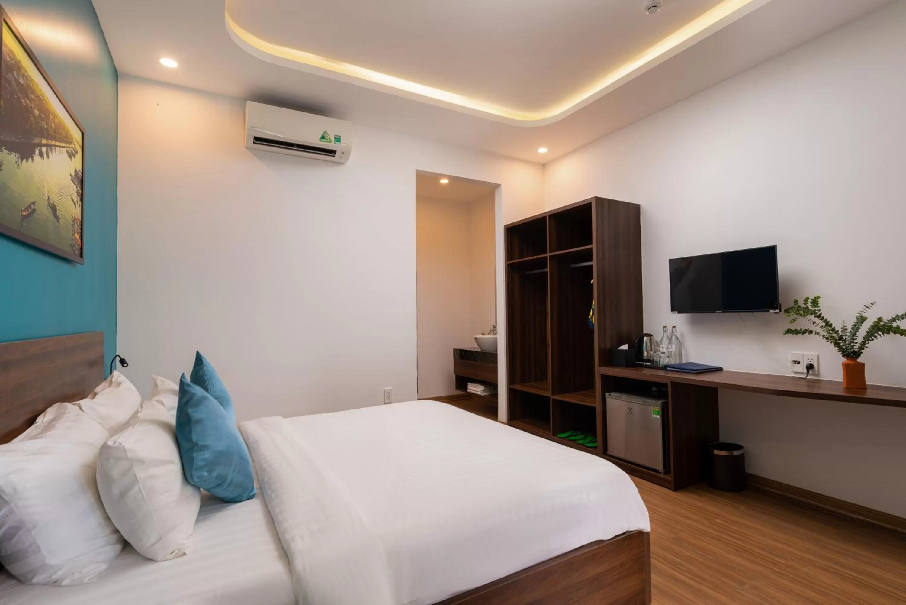 Bed in Hoianese Pool & Sunset Hotel - Cultural Experiential Hotel