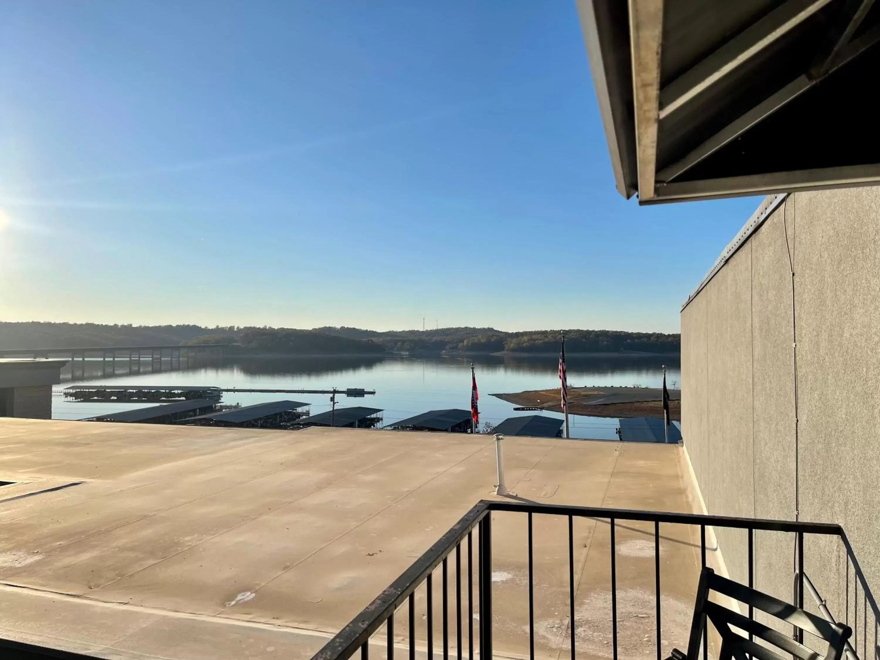 Balcony/Terrace in Lake Norfork Resort