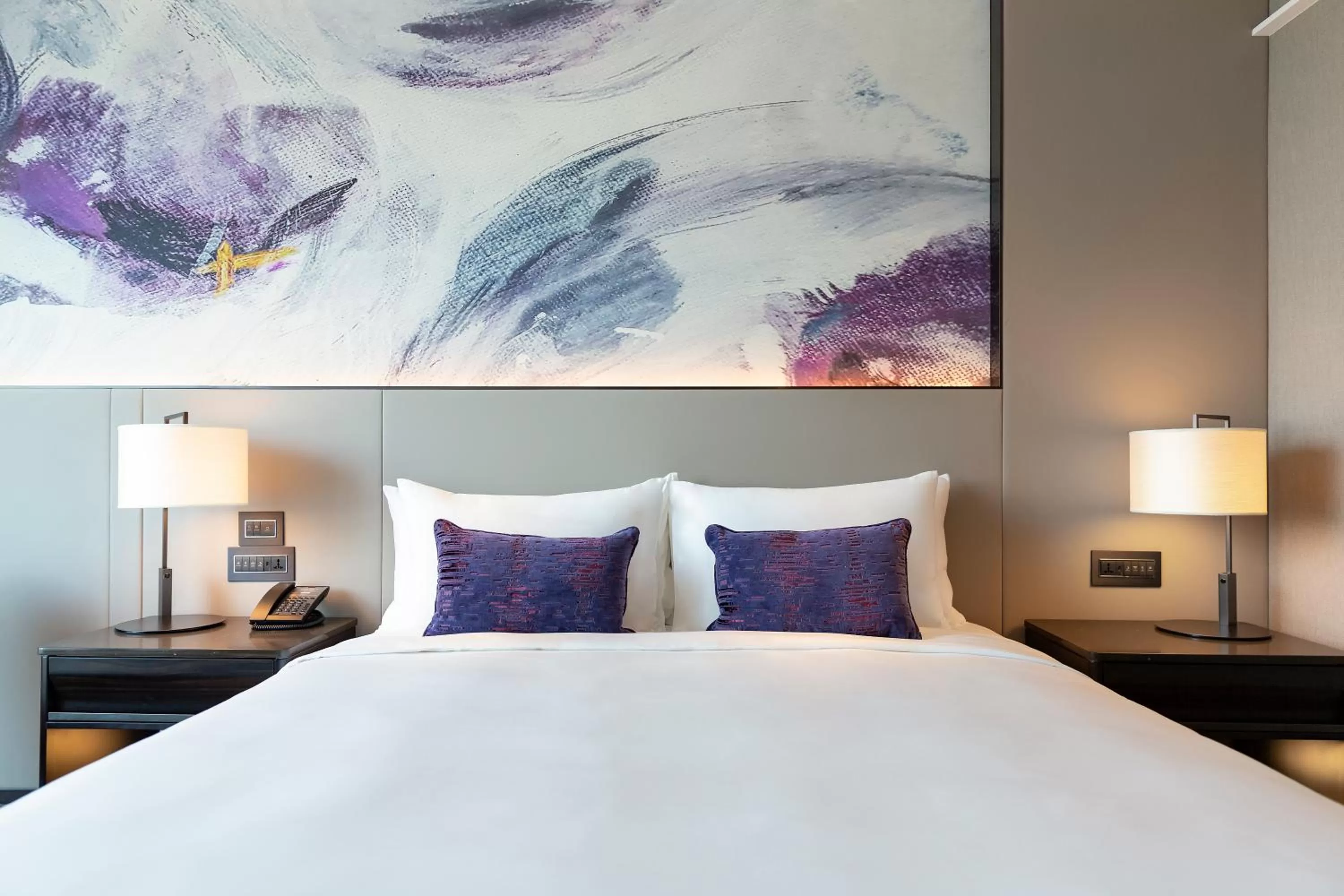 Bedroom, Bed in Carlton Hotel Bangkok Sukhumvit