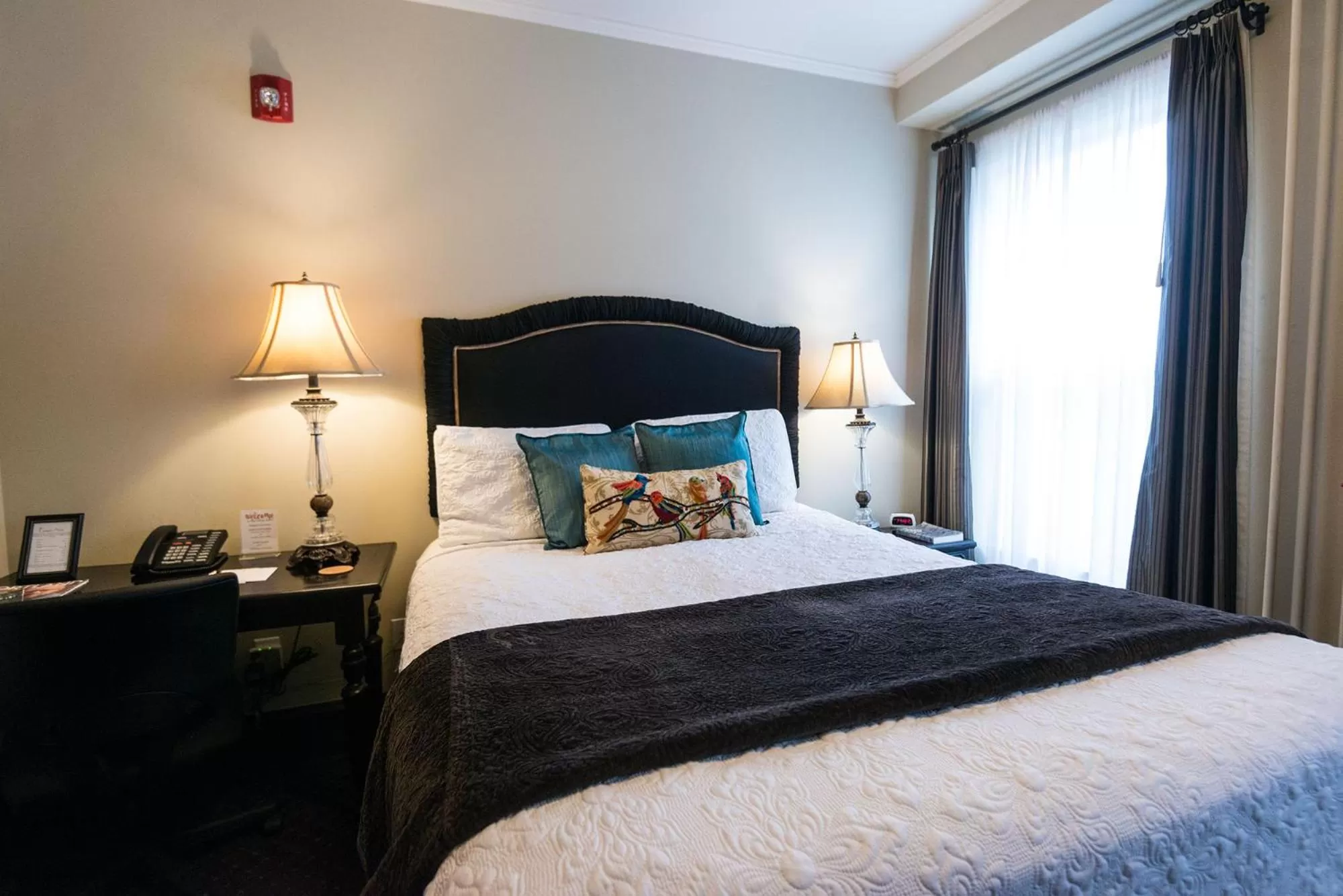 Bed in Camas Boutique Hotel