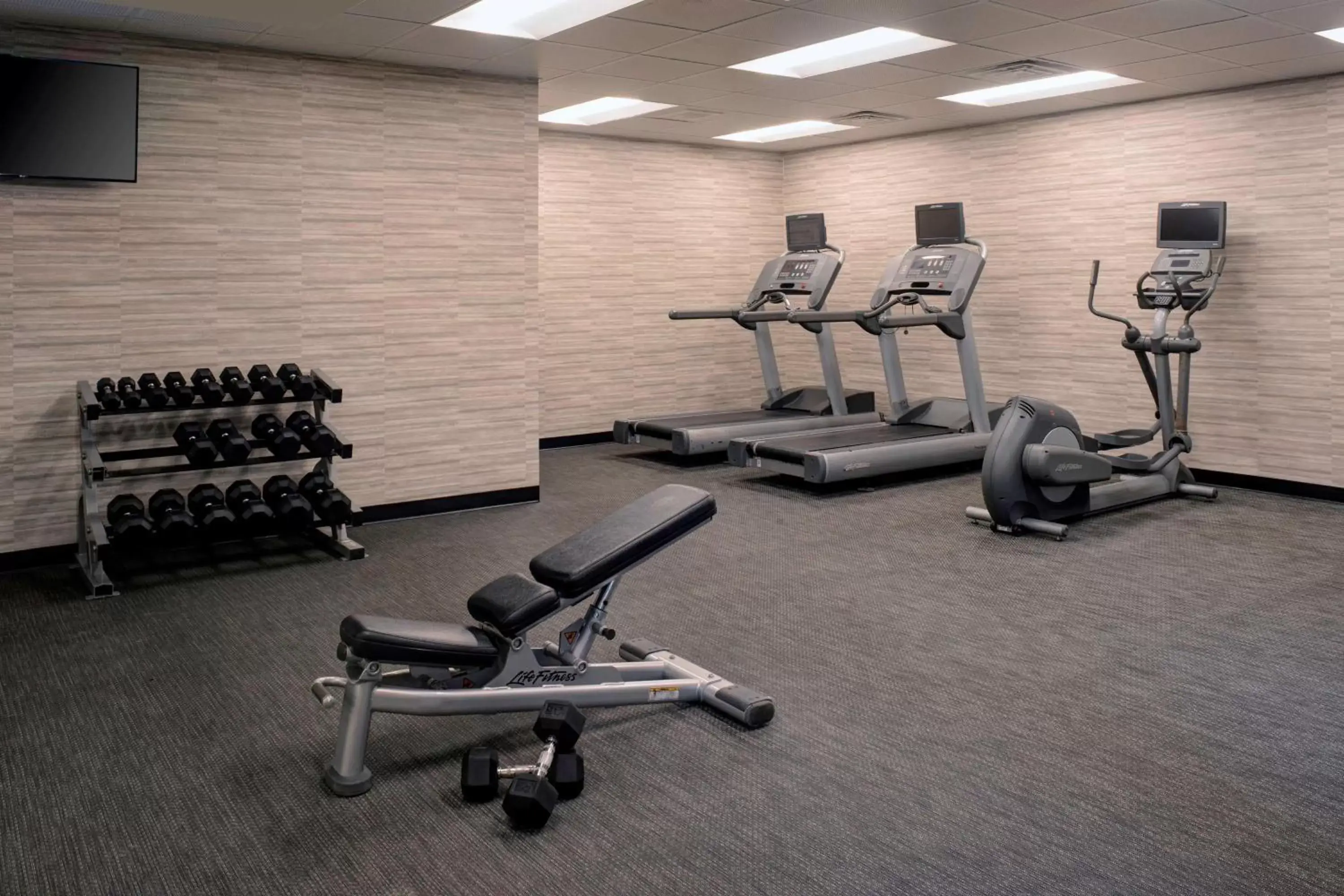 Spa and wellness centre/facilities, Fitness Center/Facilities in Sonesta Select Kansas City South Overland Park