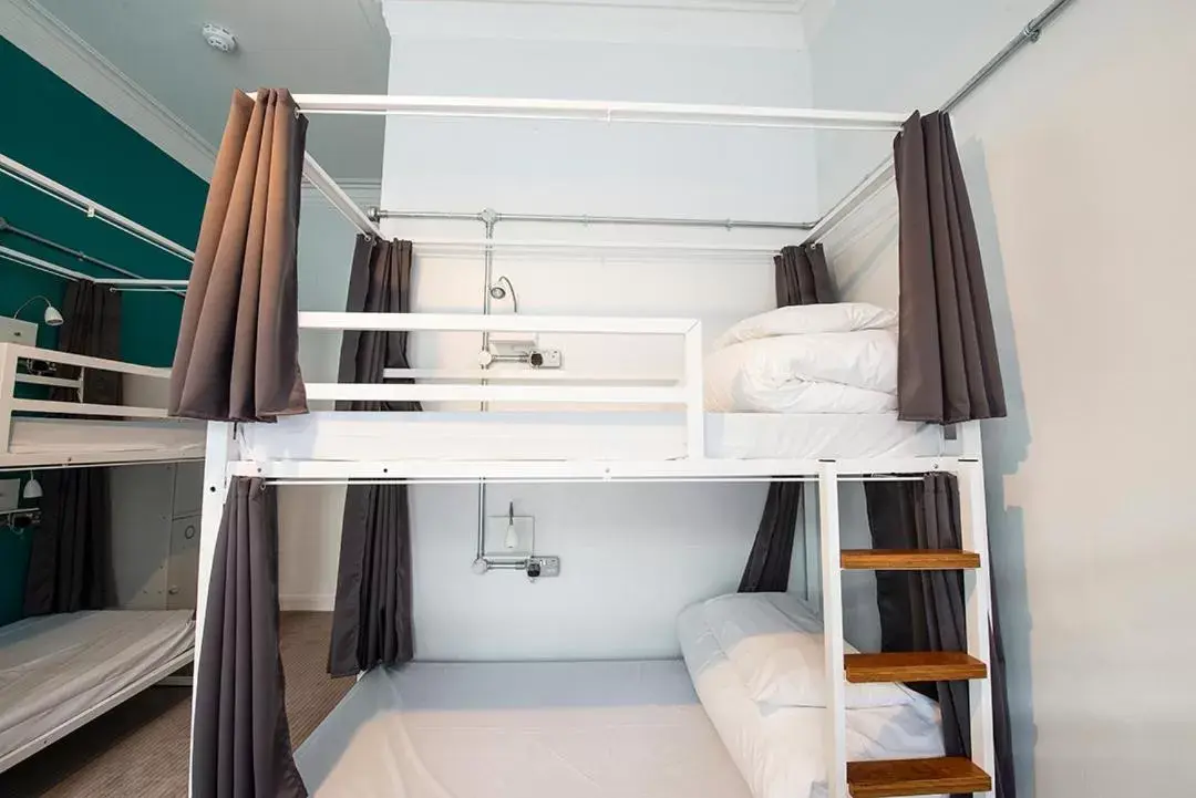 bunk bed in Safestay Glasgow Charing Cross